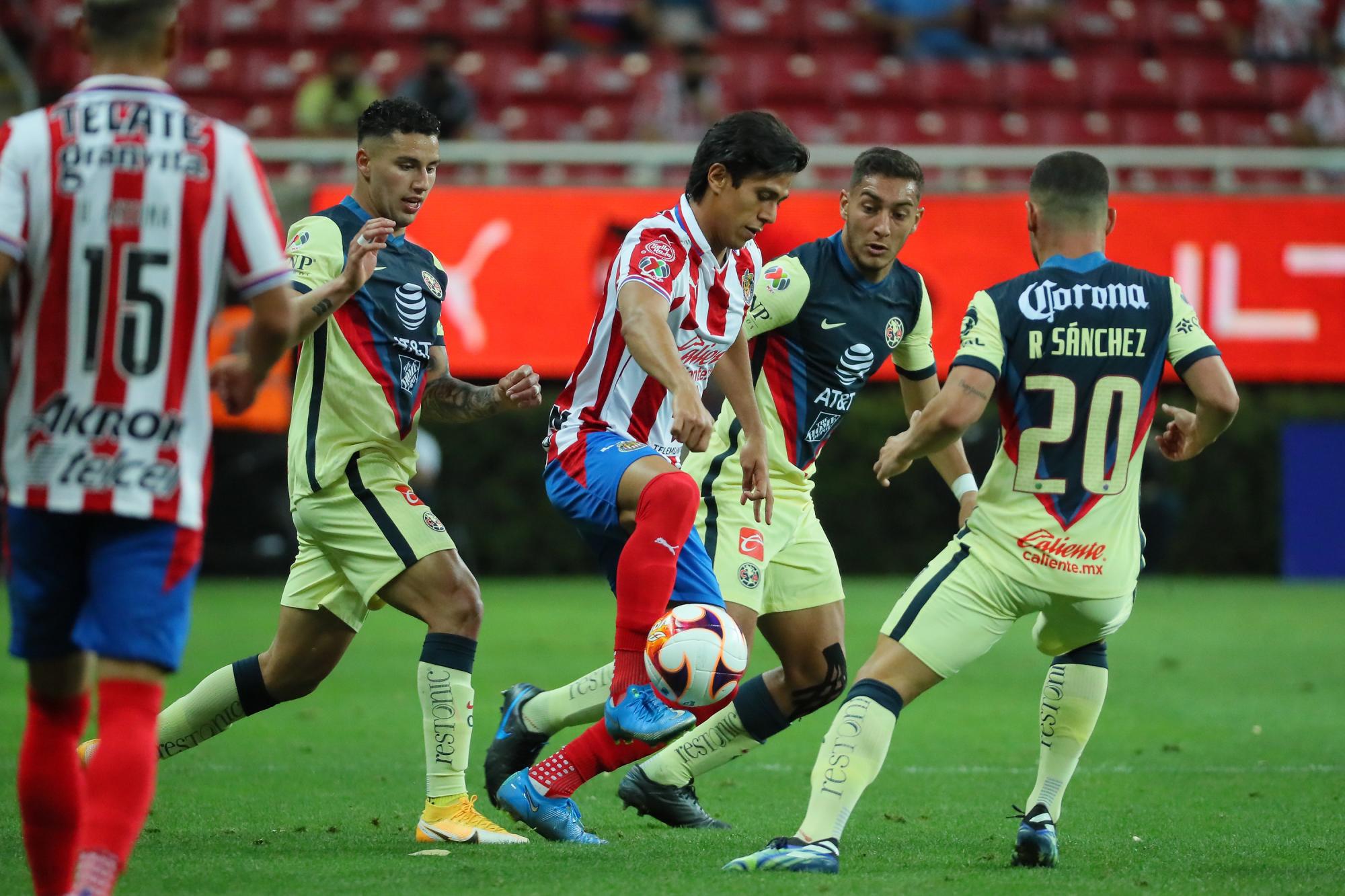 $!América golea a Chivas en el Akron y llegará encendido ante el Mazatlán FC