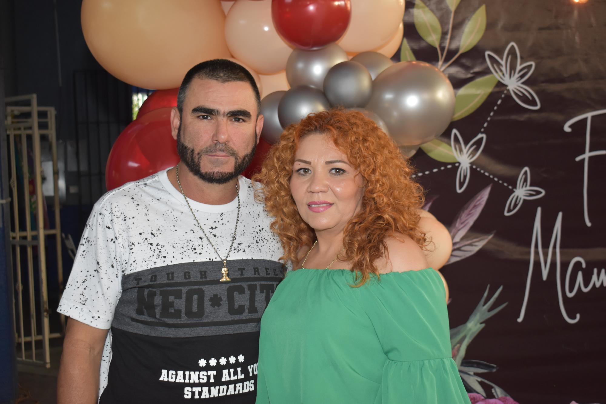$!Luis Hernández y Claudia Lafarga.