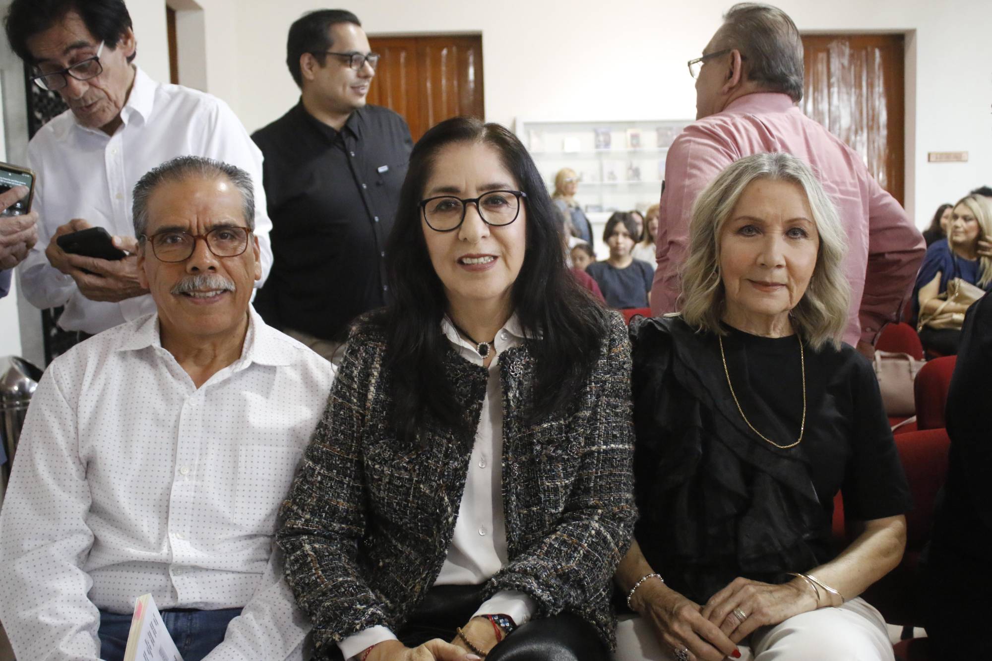 $!Gumaro Álvarez, Raquel Cota y Guillermina Alarid.