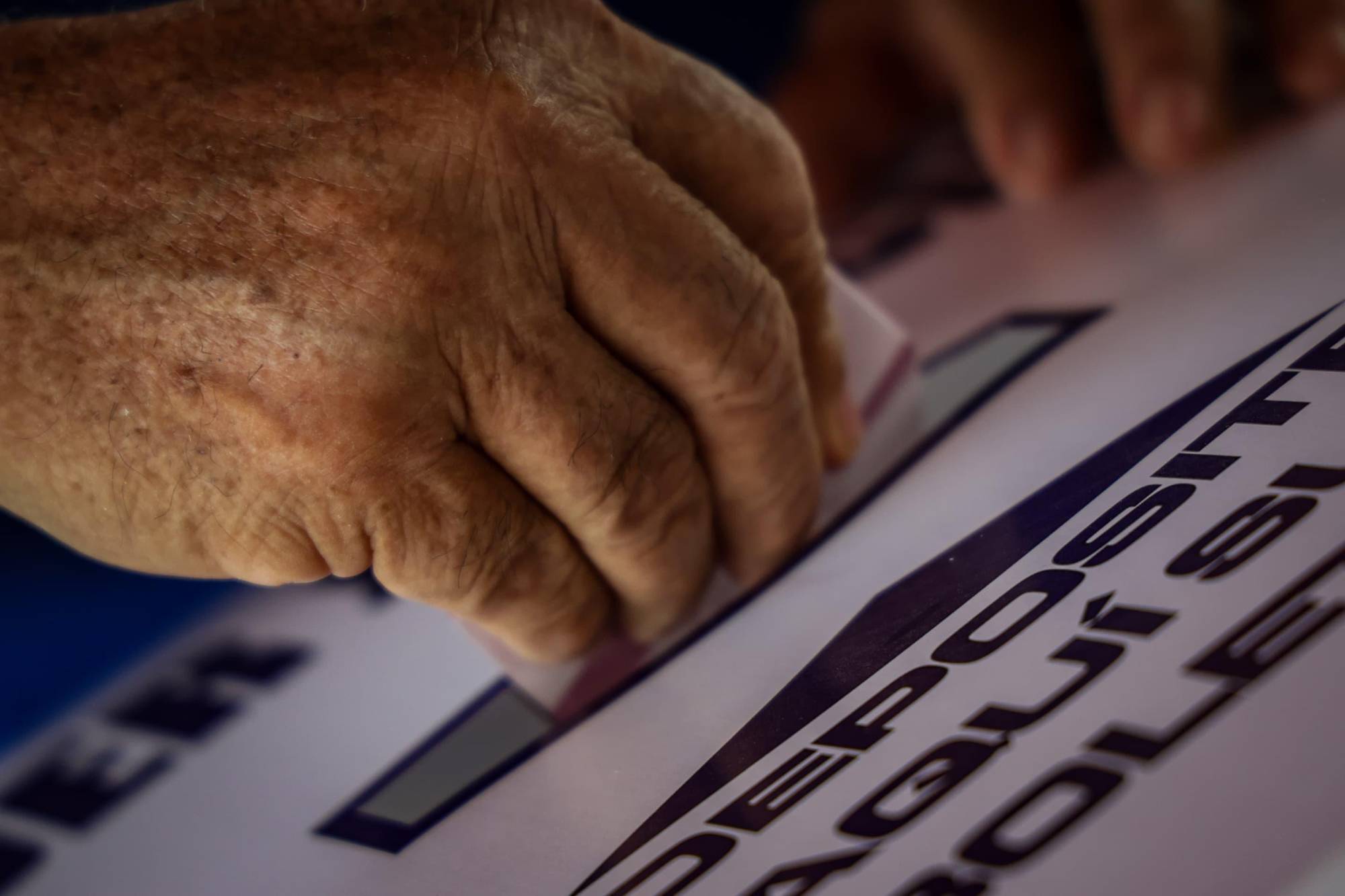 $!‘No está complicado... nomás es grabarse bien los nombres’, dicen votantes en Elección Judicial