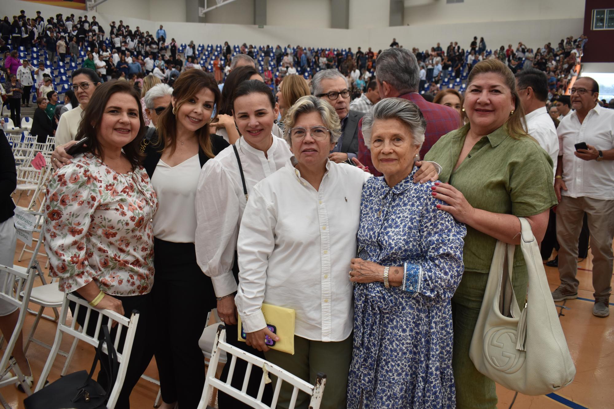 $!Mirna Salcedo, Karina Paredes, Margarita Palazuelos, Mónica Murillo, Pompy Rogers de Murillo y Nancy López.