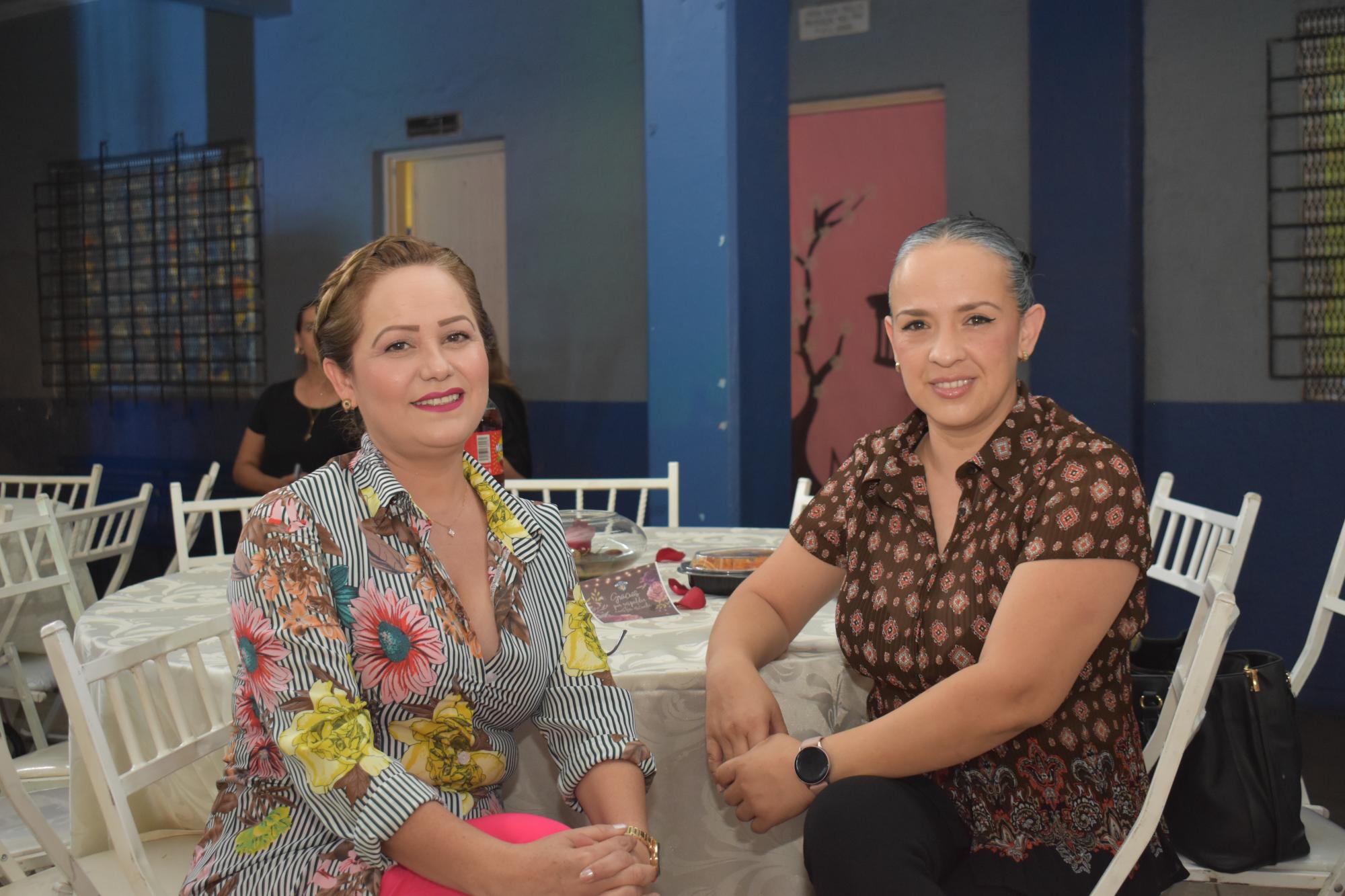 $!Carmen Soto y Jeaneth Campos.