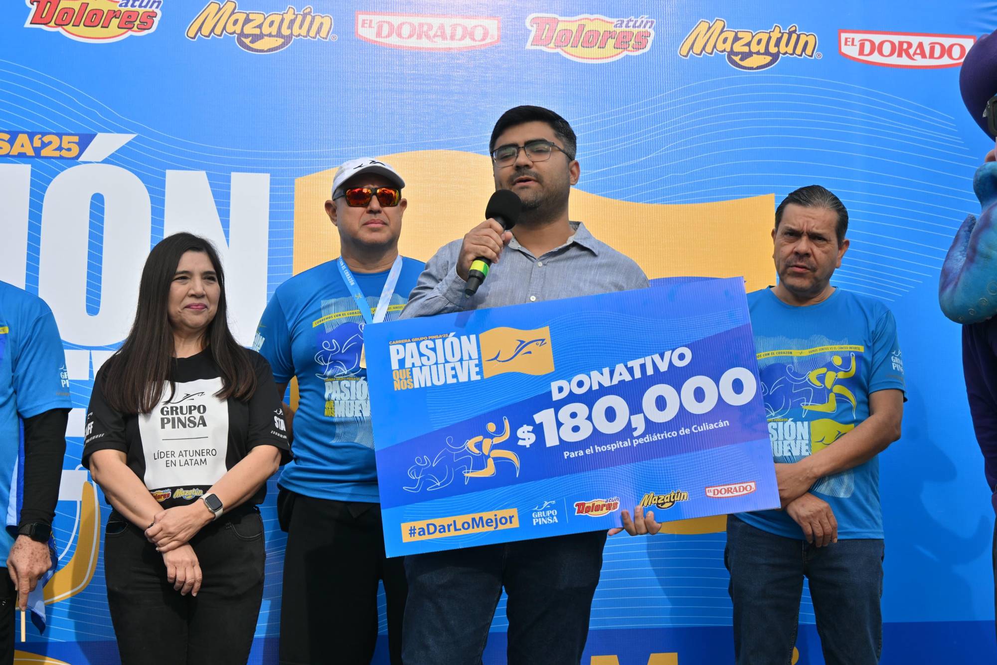 $!Tania Luna y Yostin Rendón conquistan carrera contra el cáncer infantil