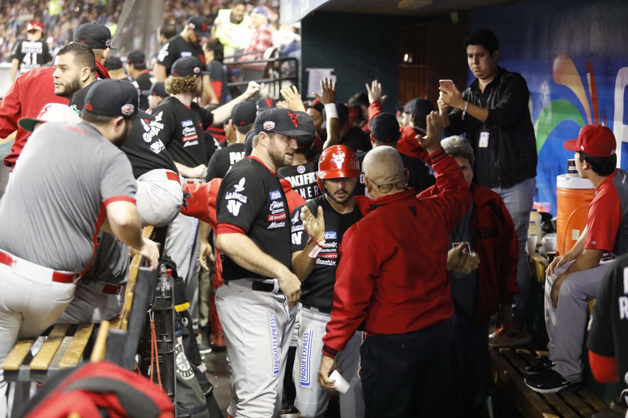 $!Mitch Lively regresa a Venados de Mazatlán para la temporada 2021-2022 de la LMP