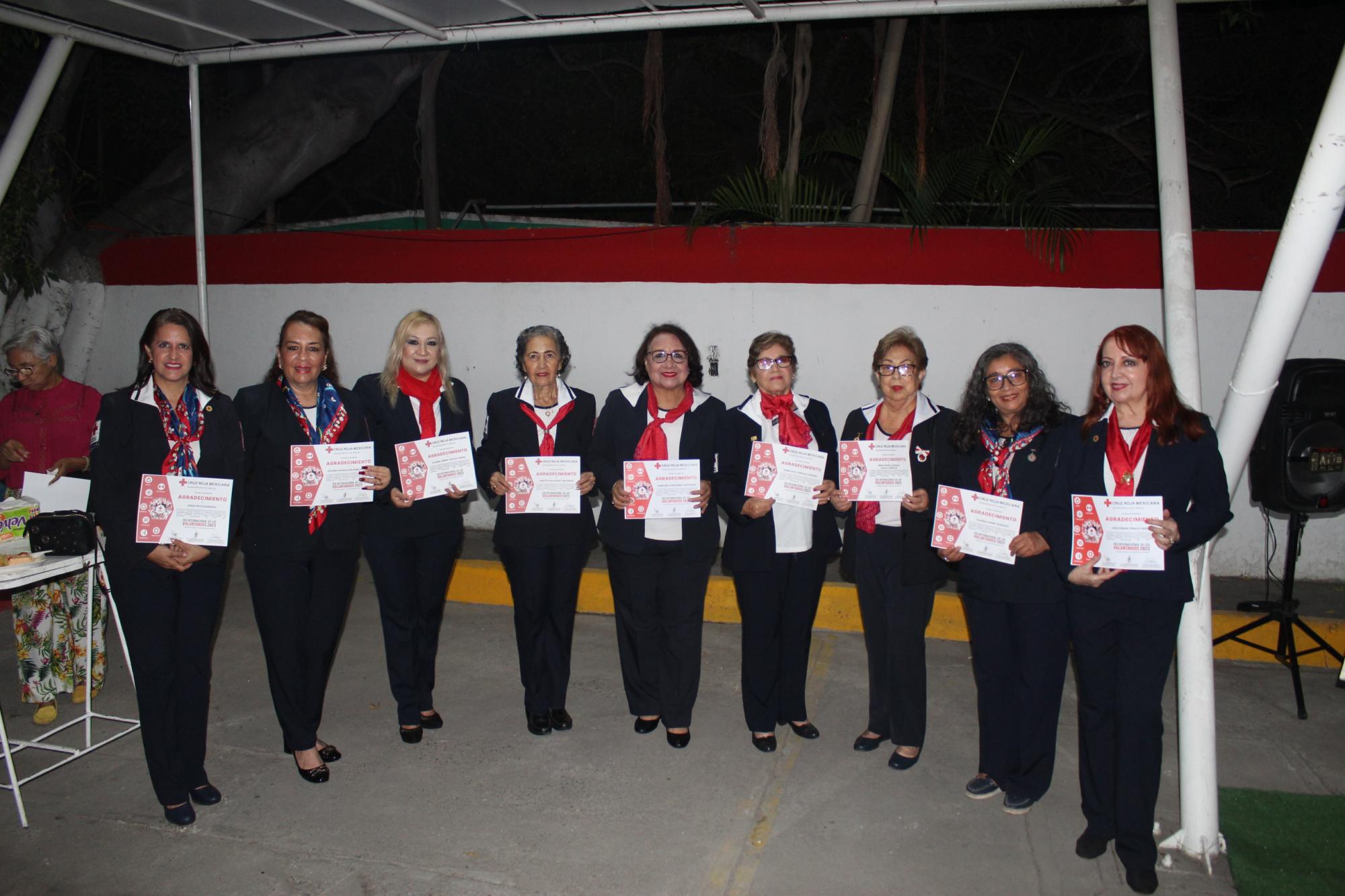 $!Cruz Roja Mazatlán entrega reconocimientos a voluntarios