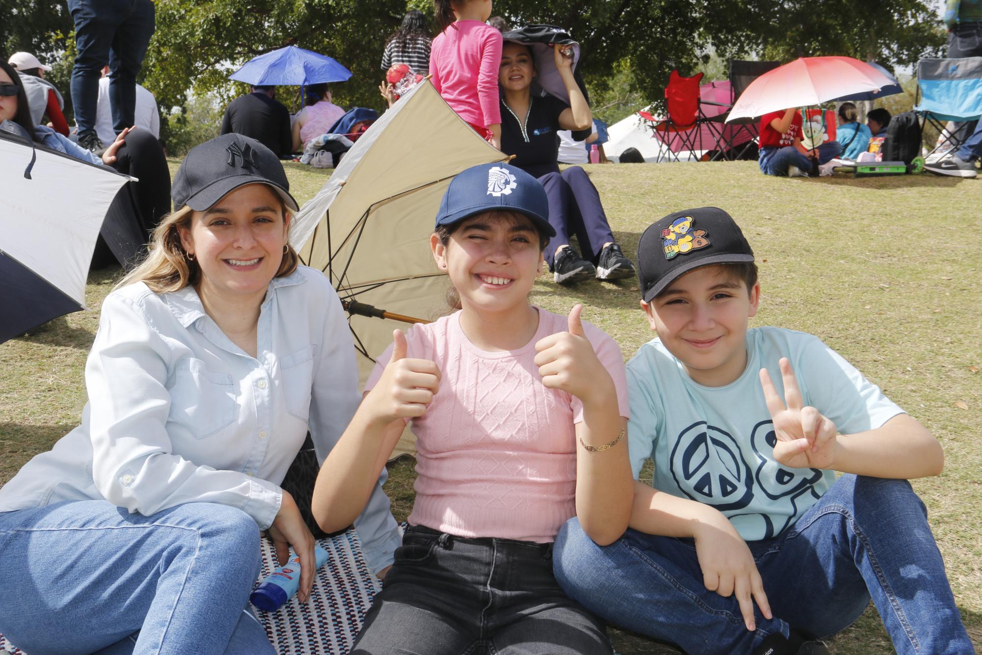 $!Anel Rendón, Frida Ayón y Maximiliano González.