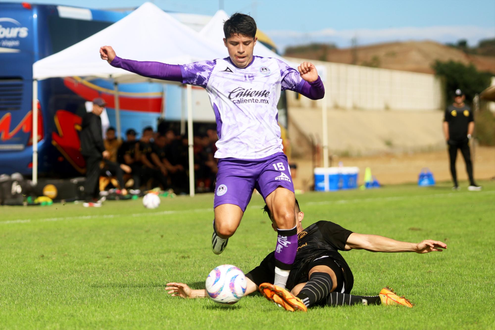 $!Mazatlán y Dorados se van en blanco en juego de preparación