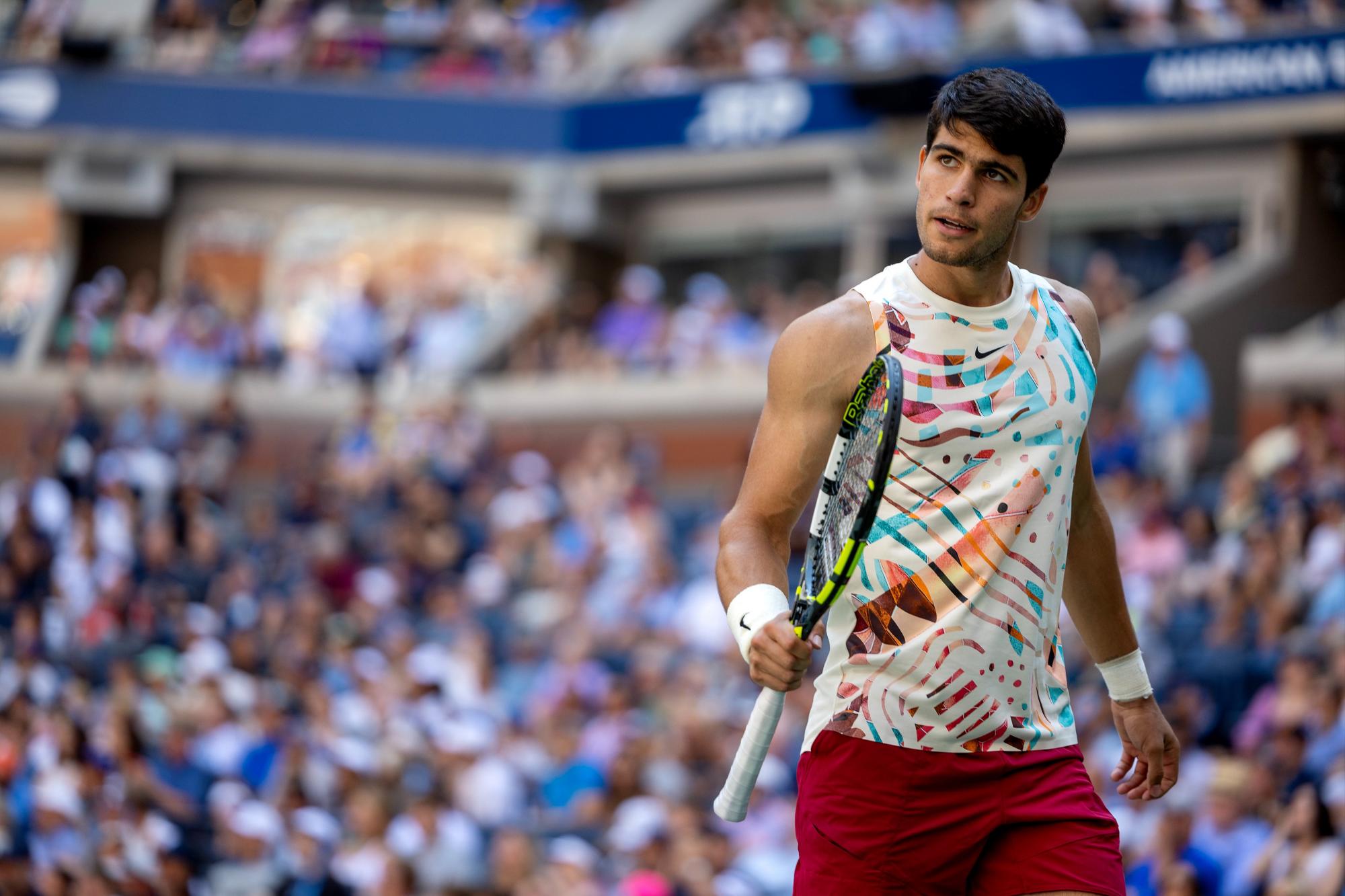 $!Carlos Alcaraz fulmina a Matteo Arnaldi y vuela a los cuartos de final del US Open