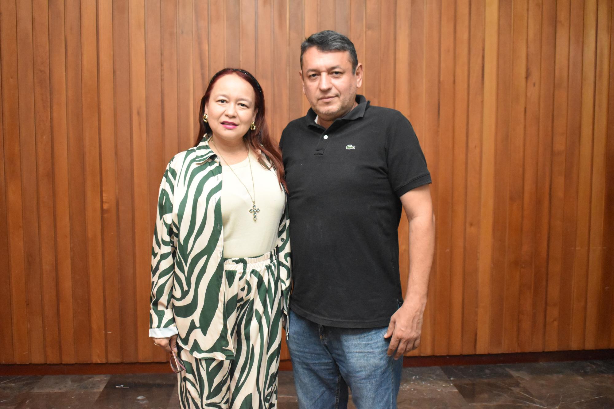 $!Vanessa Brambila y Arturo Nevárez.