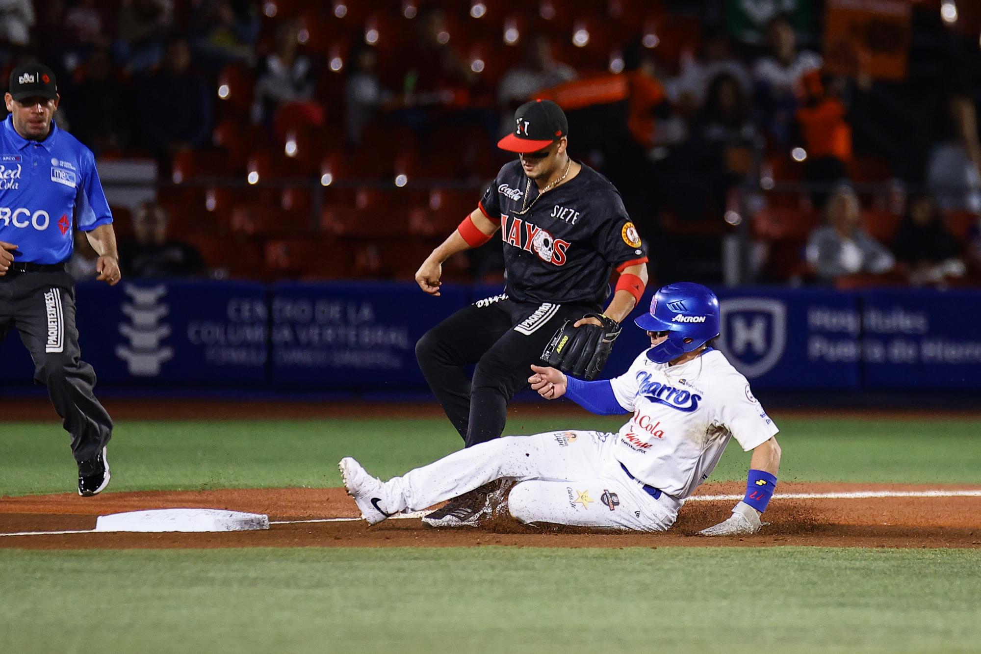 $!Charros de Jalisco aplastan a Mayos de Navojoa por 19-2