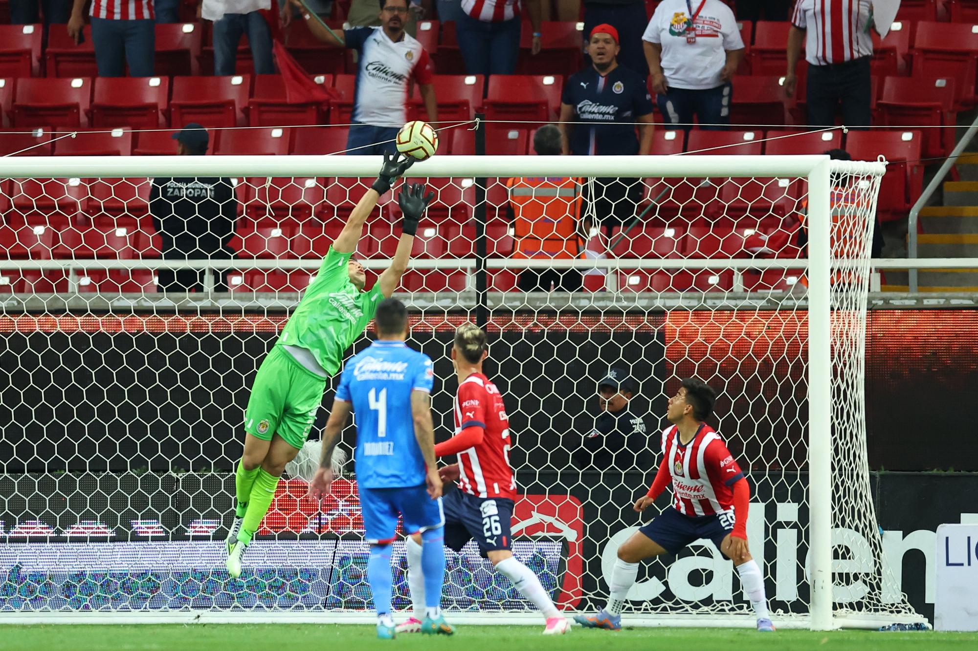 $!Chivas, en vía de amarrar Liguilla directa al vencer a Cruz Azul