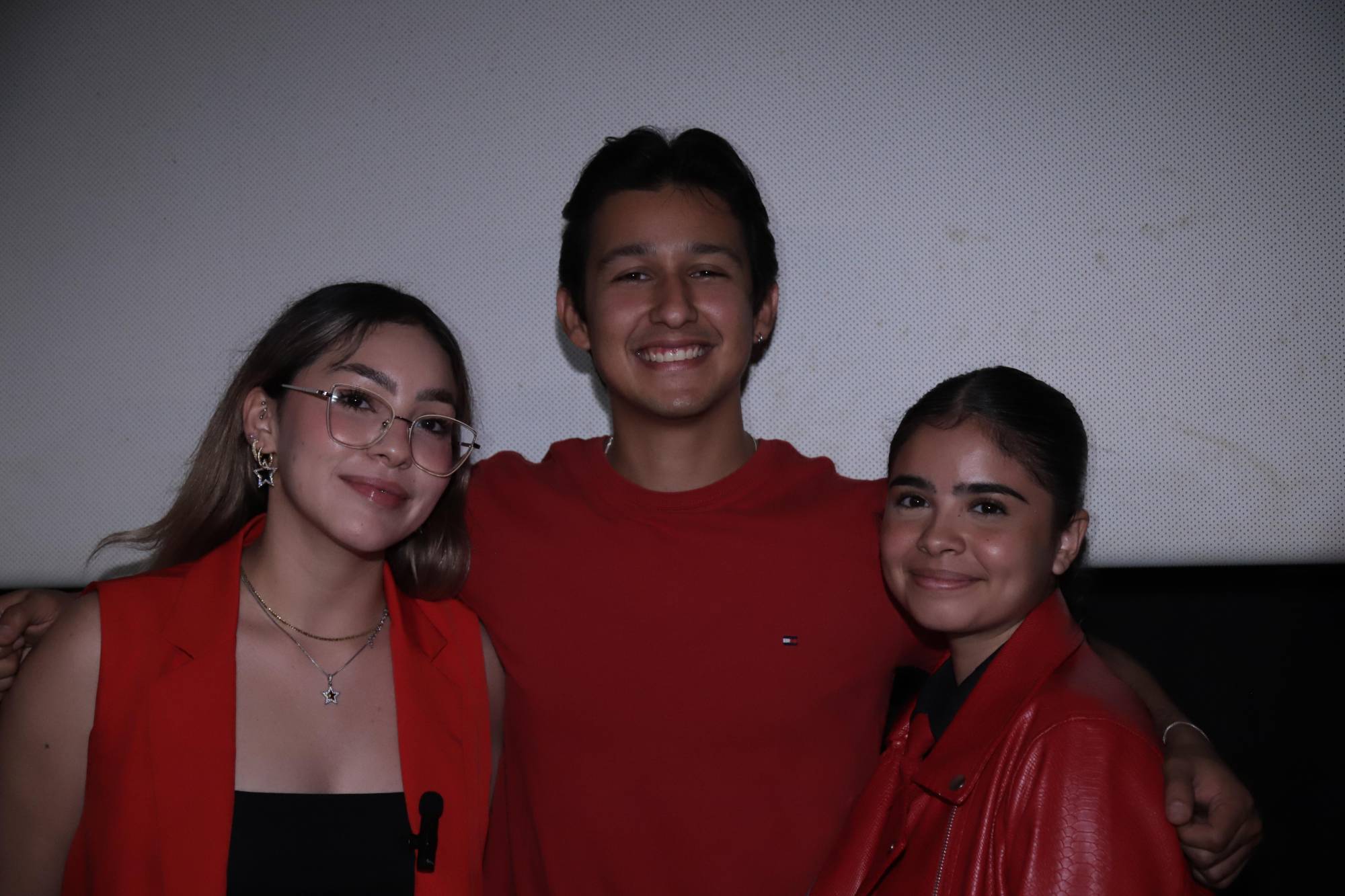 $!Paola Soto, Isaac Barraza y Minitzia Benitez.