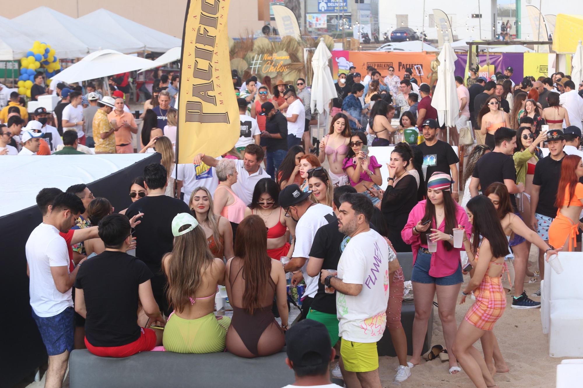 $!De la puesta de Sol y la playa disfrutaron los asistentes al evento.