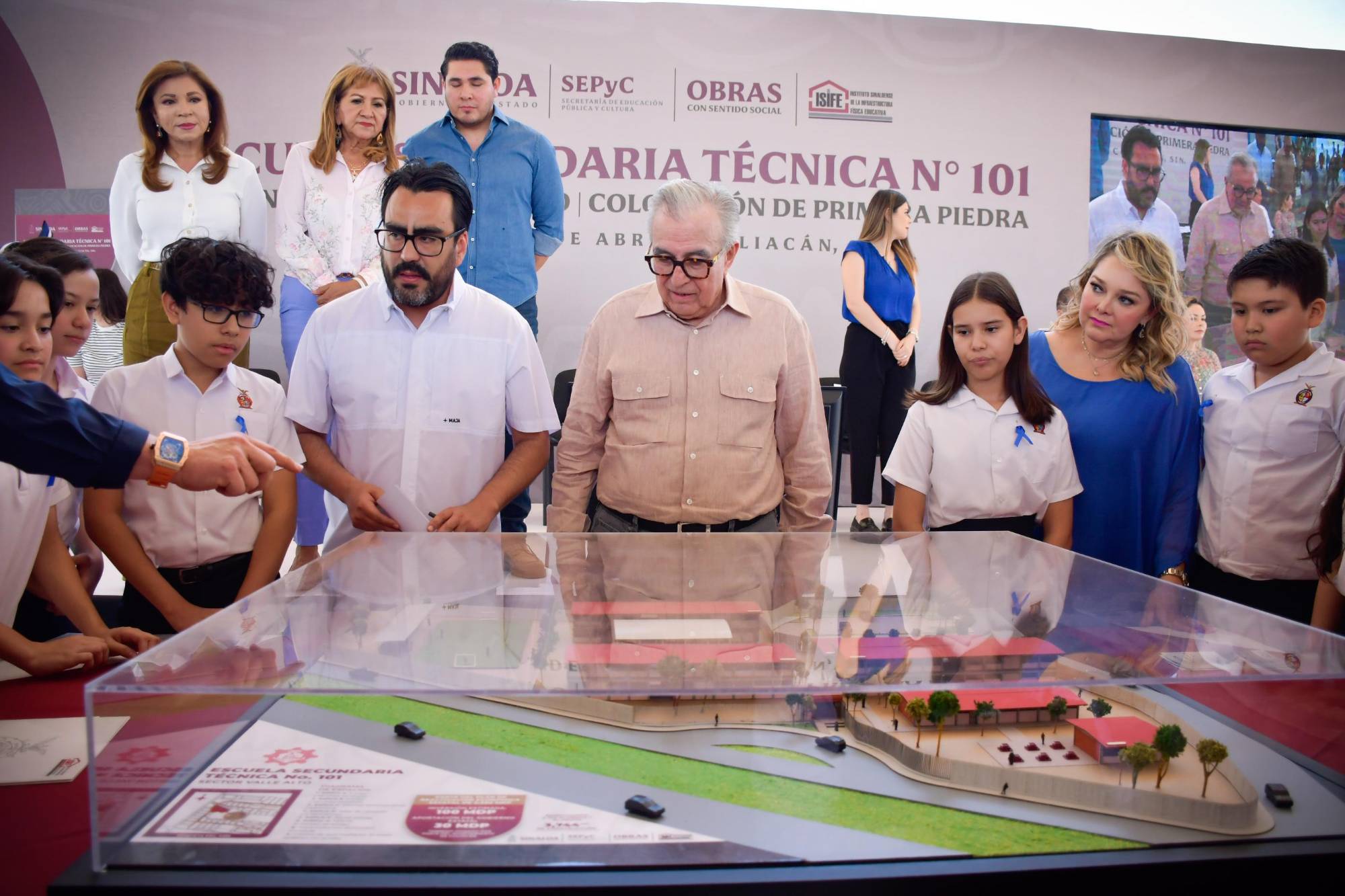 $!Empieza el Plan Sinaloa, paquete de construcción de obras para recuperar economía y credibilidad