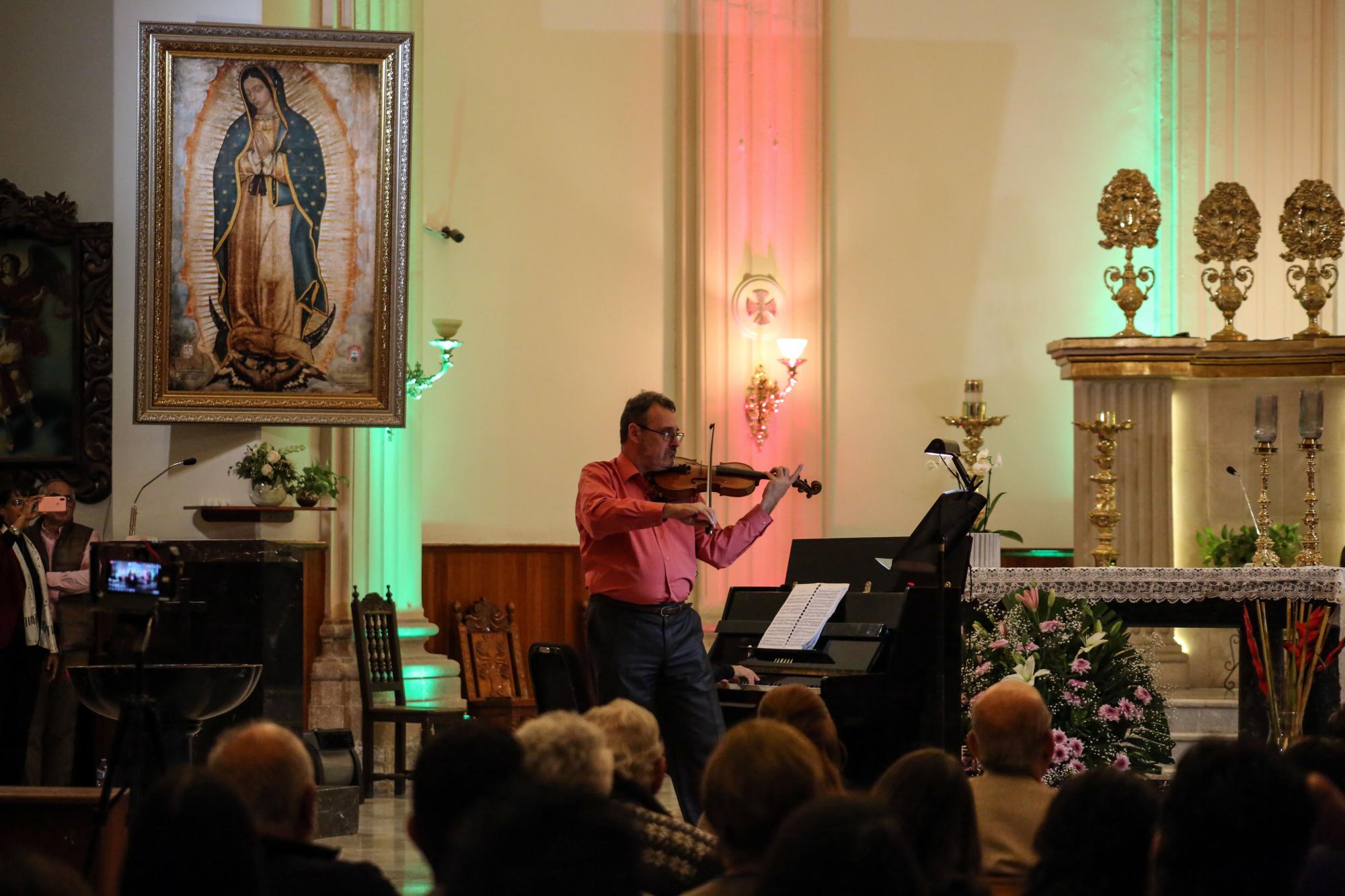 $!Un programa variado ofrecieron los integrantes de la orquesta.