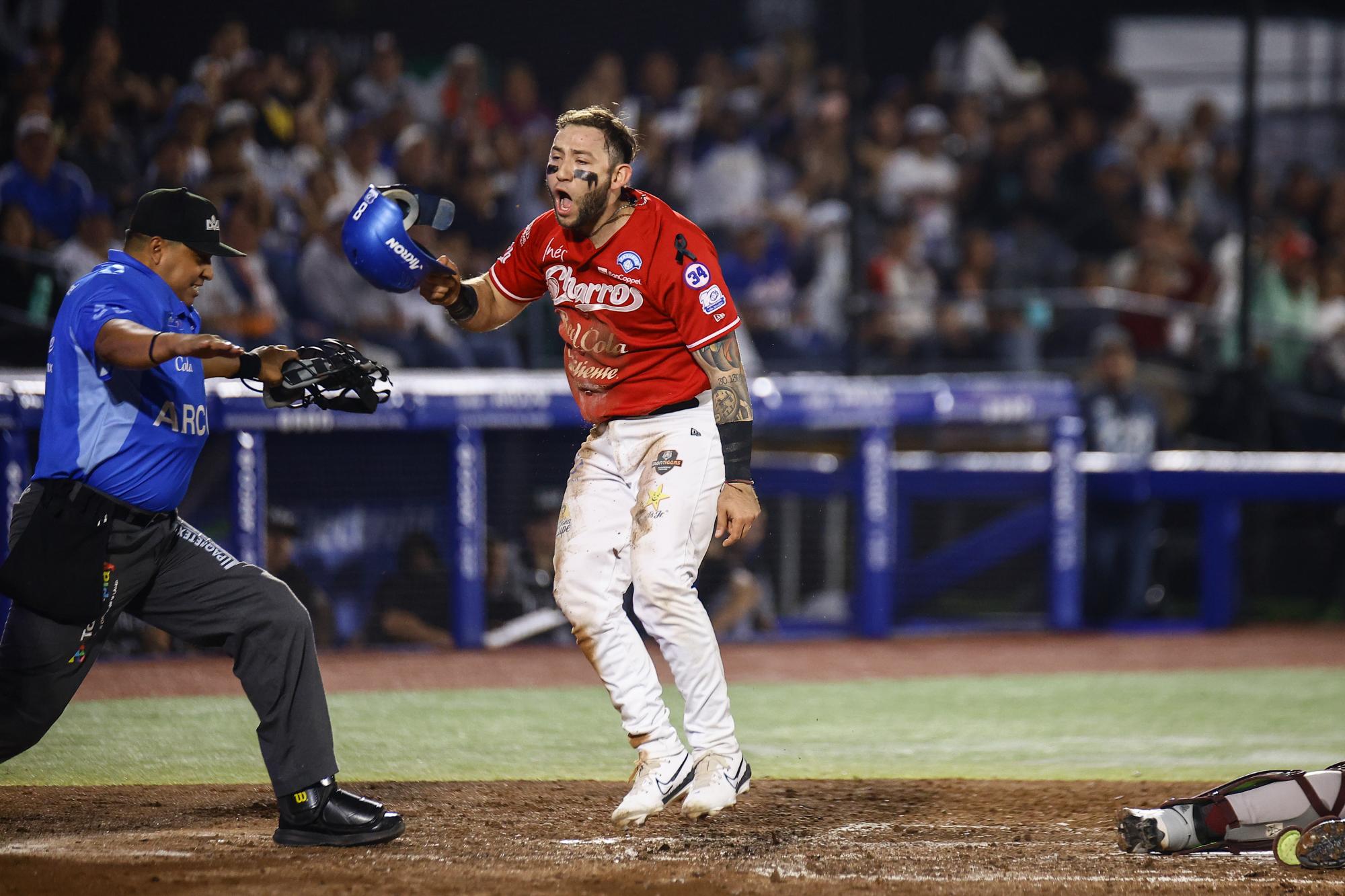$!Tomateros de Culiacán cede serie en Jalisco