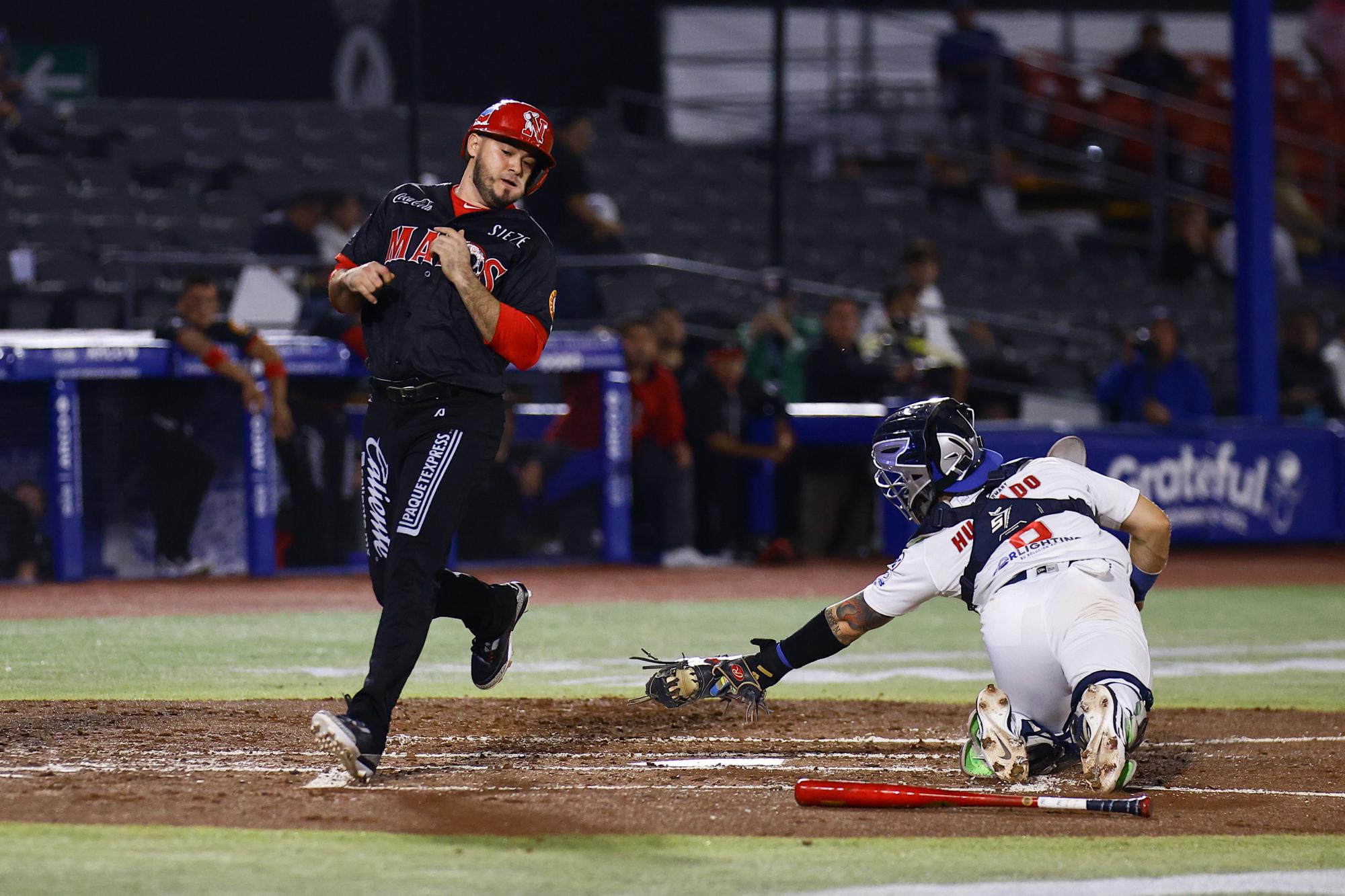 $!Charros de Jalisco aplastan a Mayos de Navojoa por 19-2