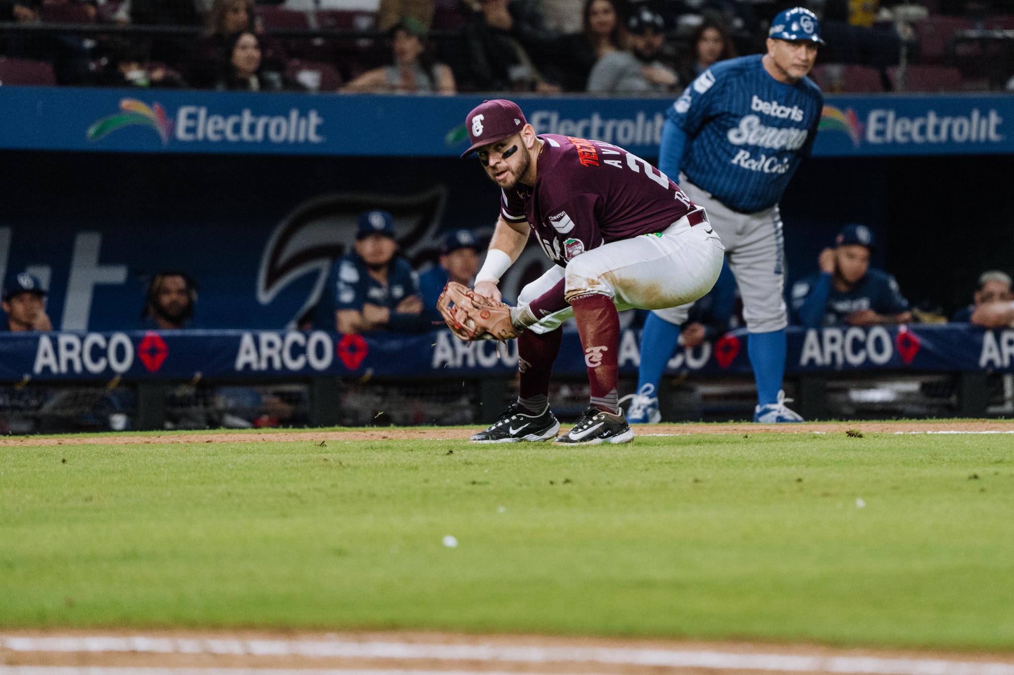 $!Tomateros vive amarga Navidad, tras caer en casa ante Yaquis