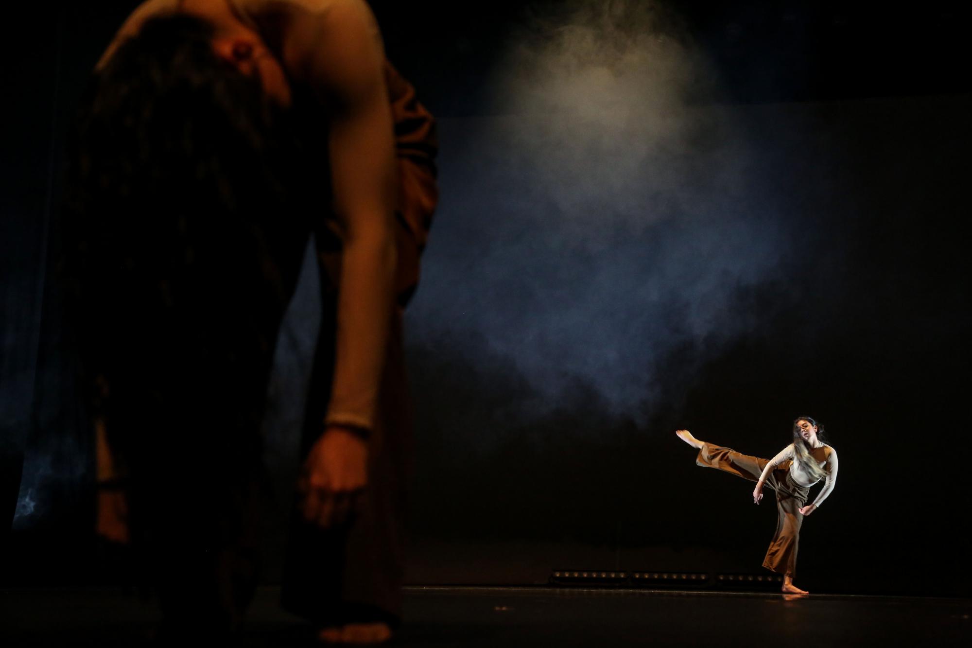 $!Con gala de danza egresa una nueva generación del Isic