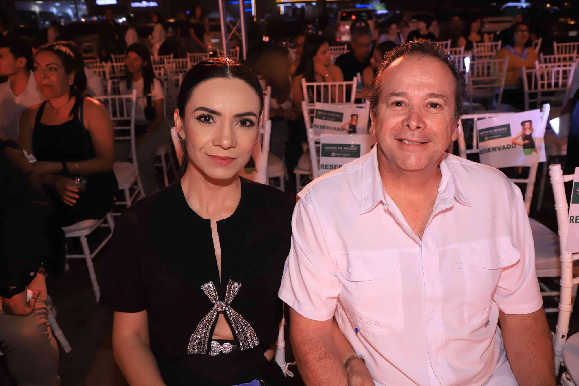 $!Xenia Scott y Jaime Méndez.