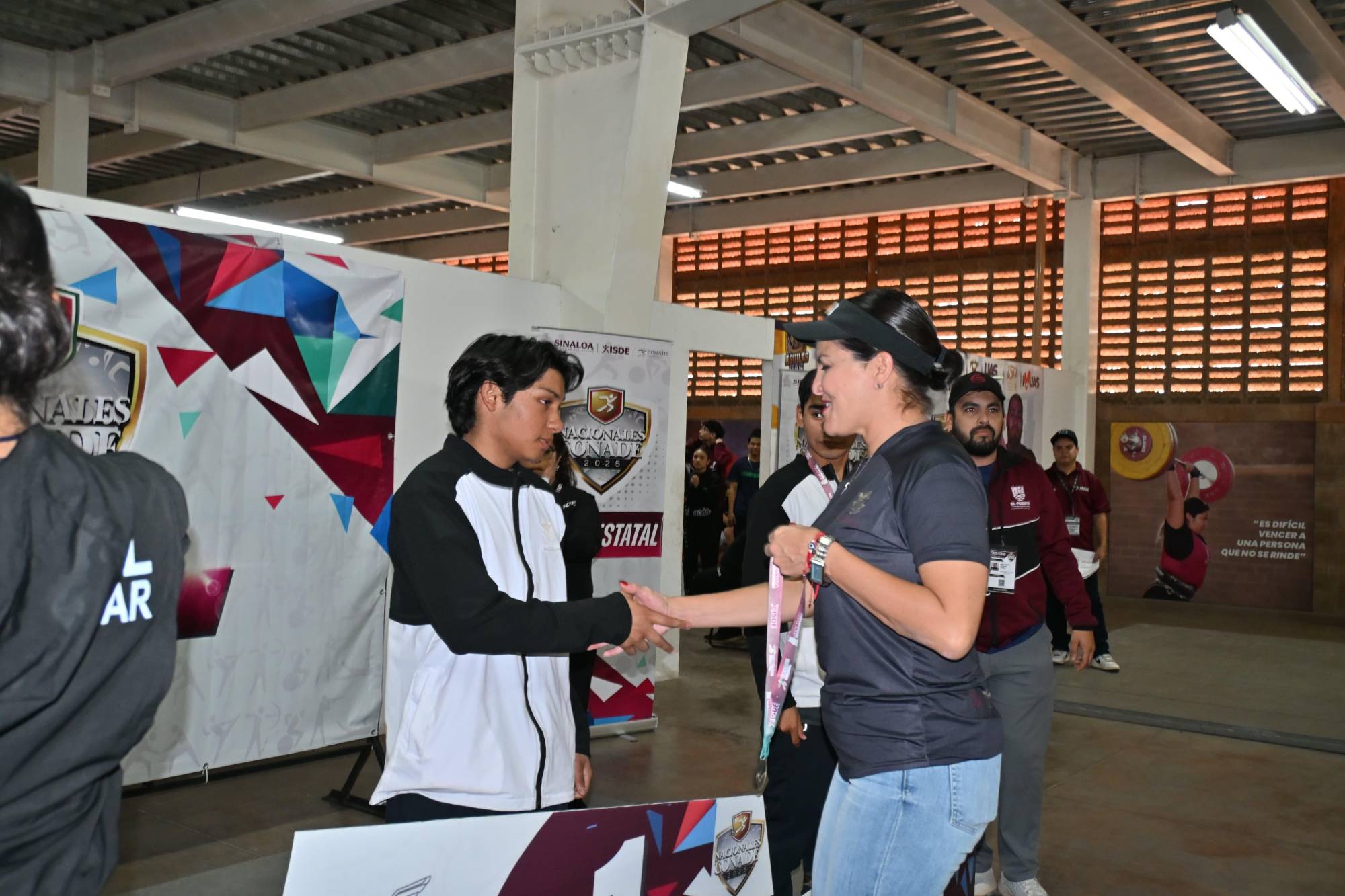 $!Se coronan siete porteños campeones estatales en karate