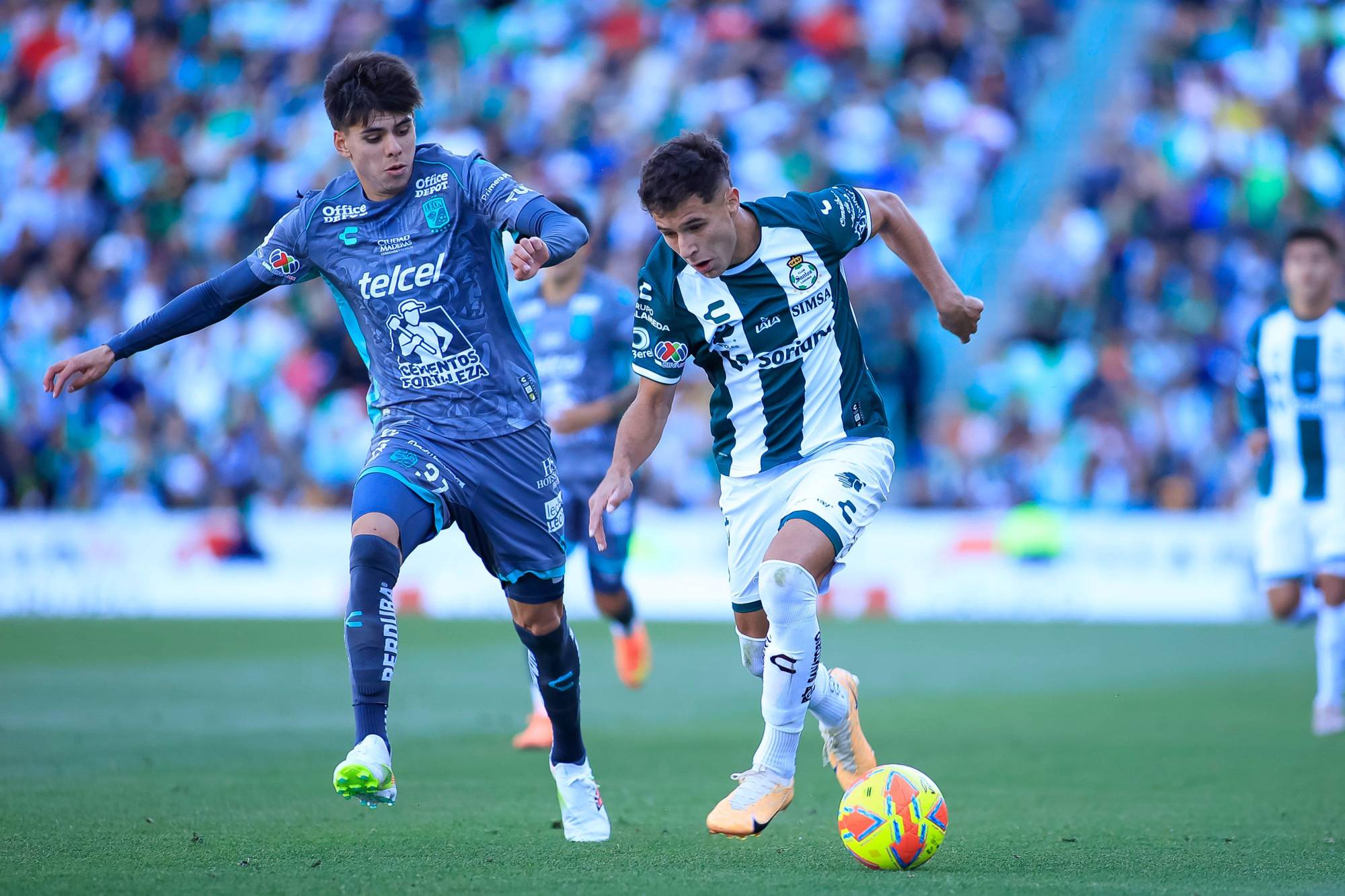 $!León pierde lo invicto ante el equipo más malo del torneo