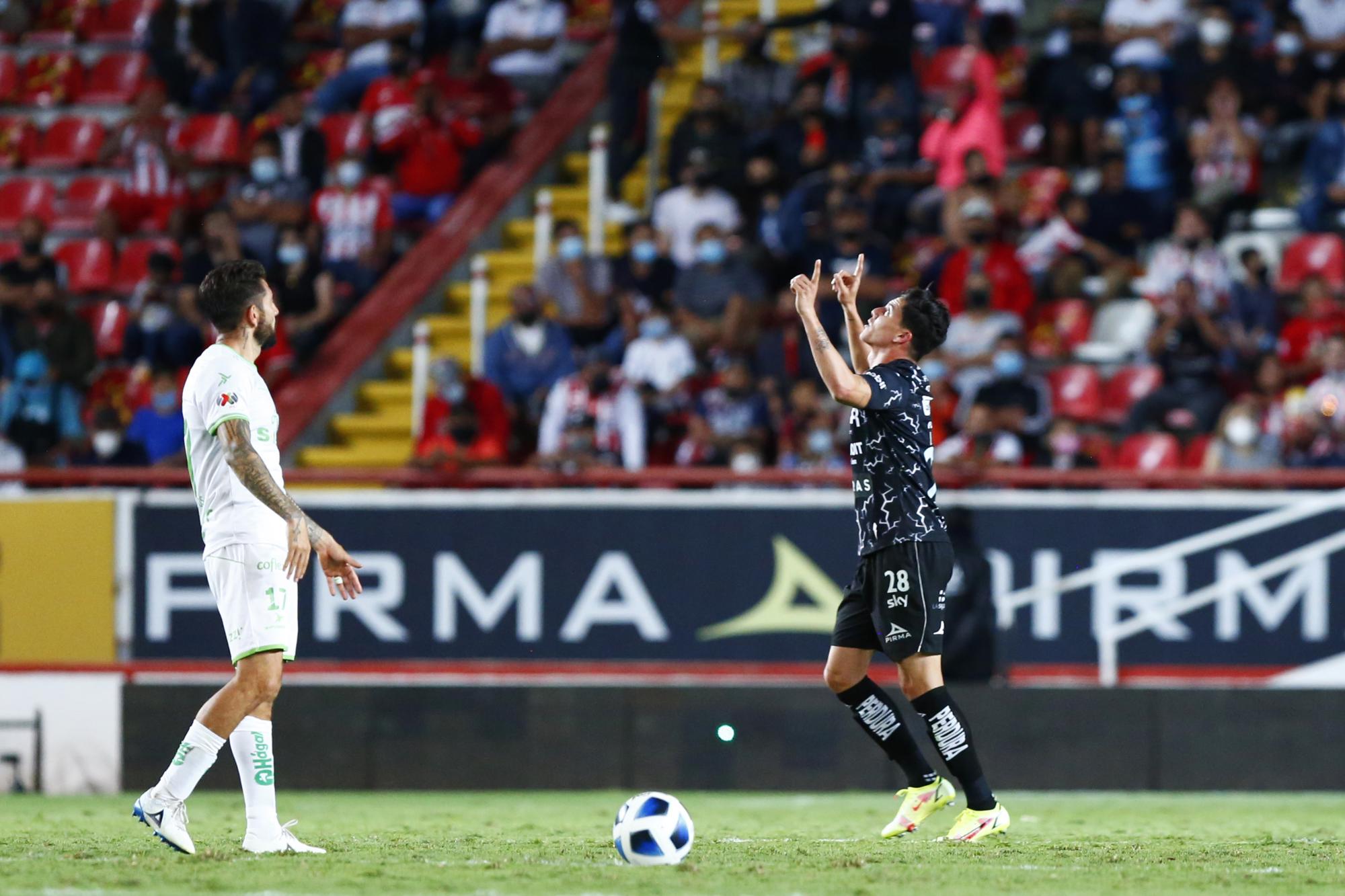 $!El sinaloense Luis García se enracha en la Liga MX