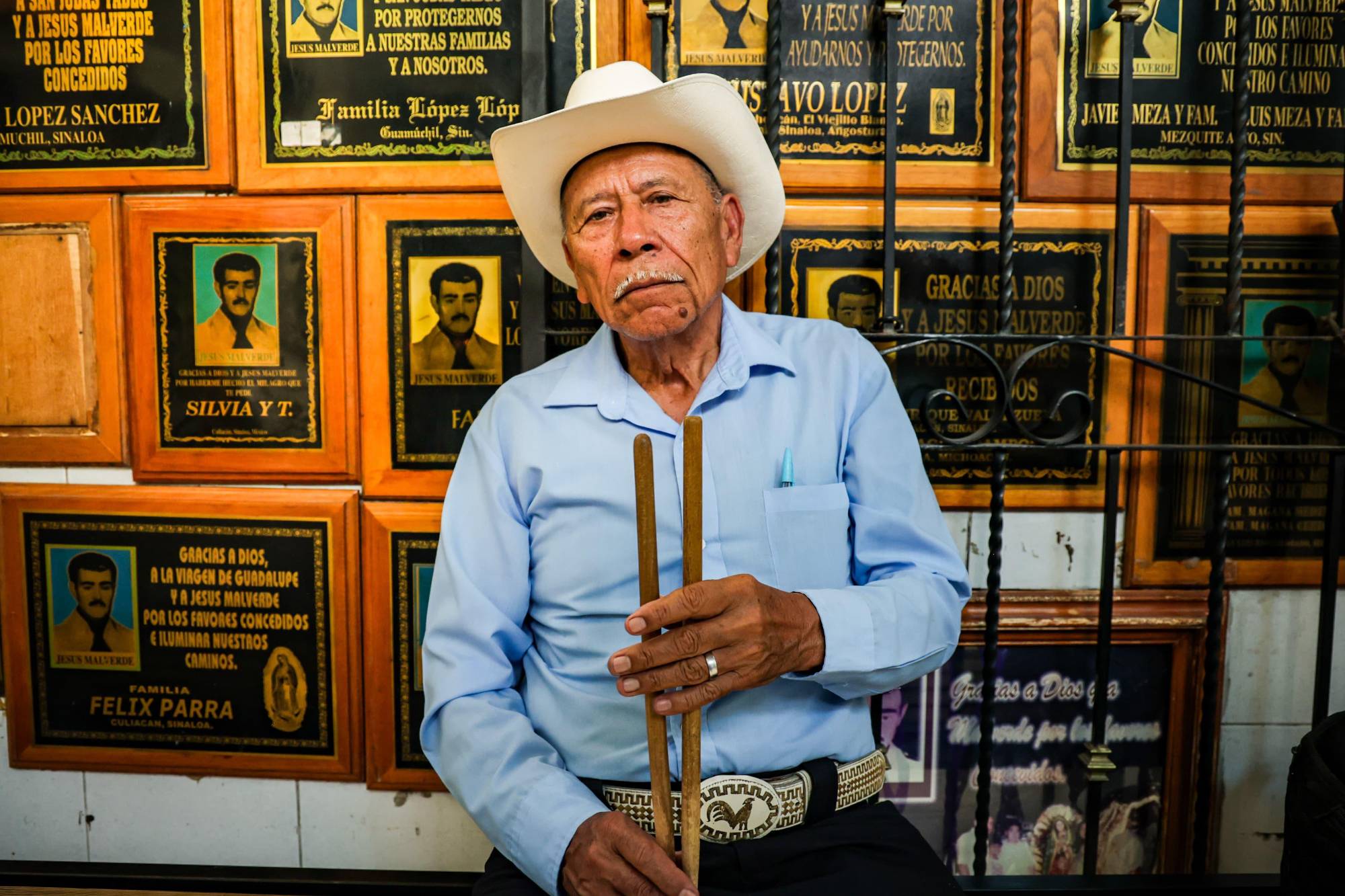 $!Menos devotos, pero mismo fervor en homenaje a Malverde en Culiacán