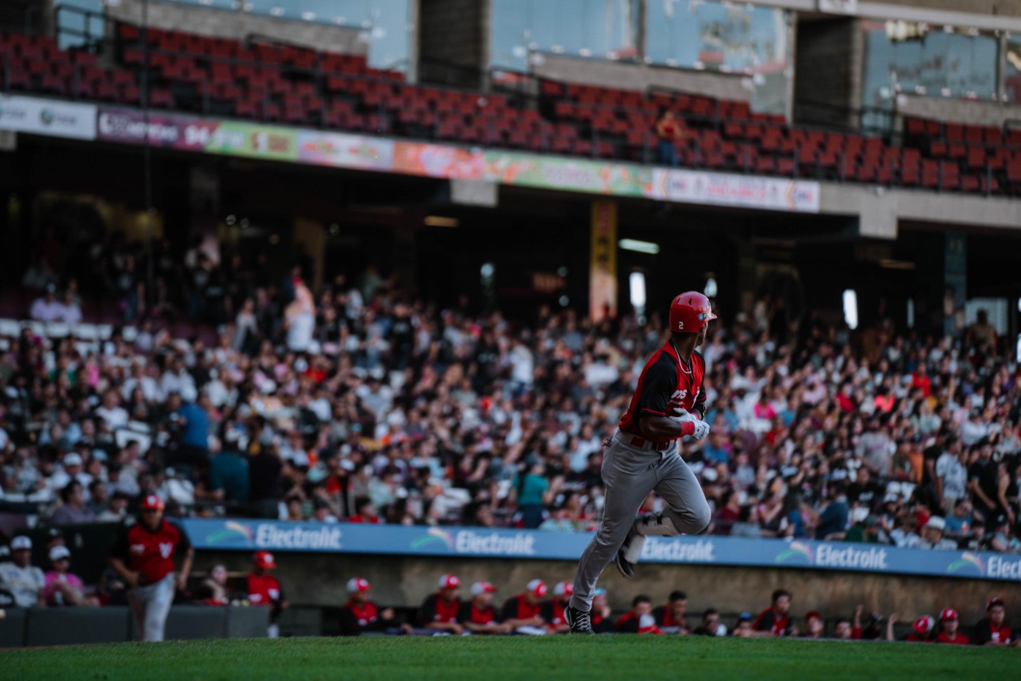 $!Venados de Mazatlán le repite la dosis a Tomateros de Culiacán