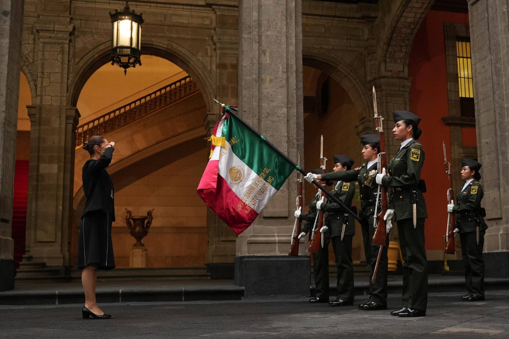 $!‘Vamos bien y vamos a ir mejor’, dice Sheinbaum en su Primer Informe de Gobierno