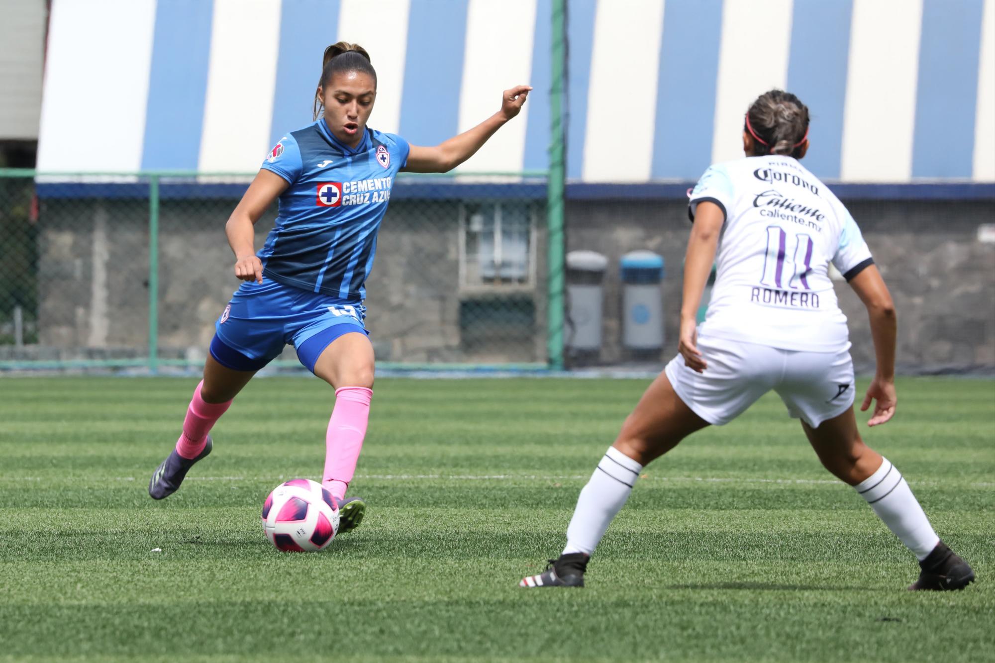$!Cañoneras no pueden ante Cruz Azul en su visita a La Noria
