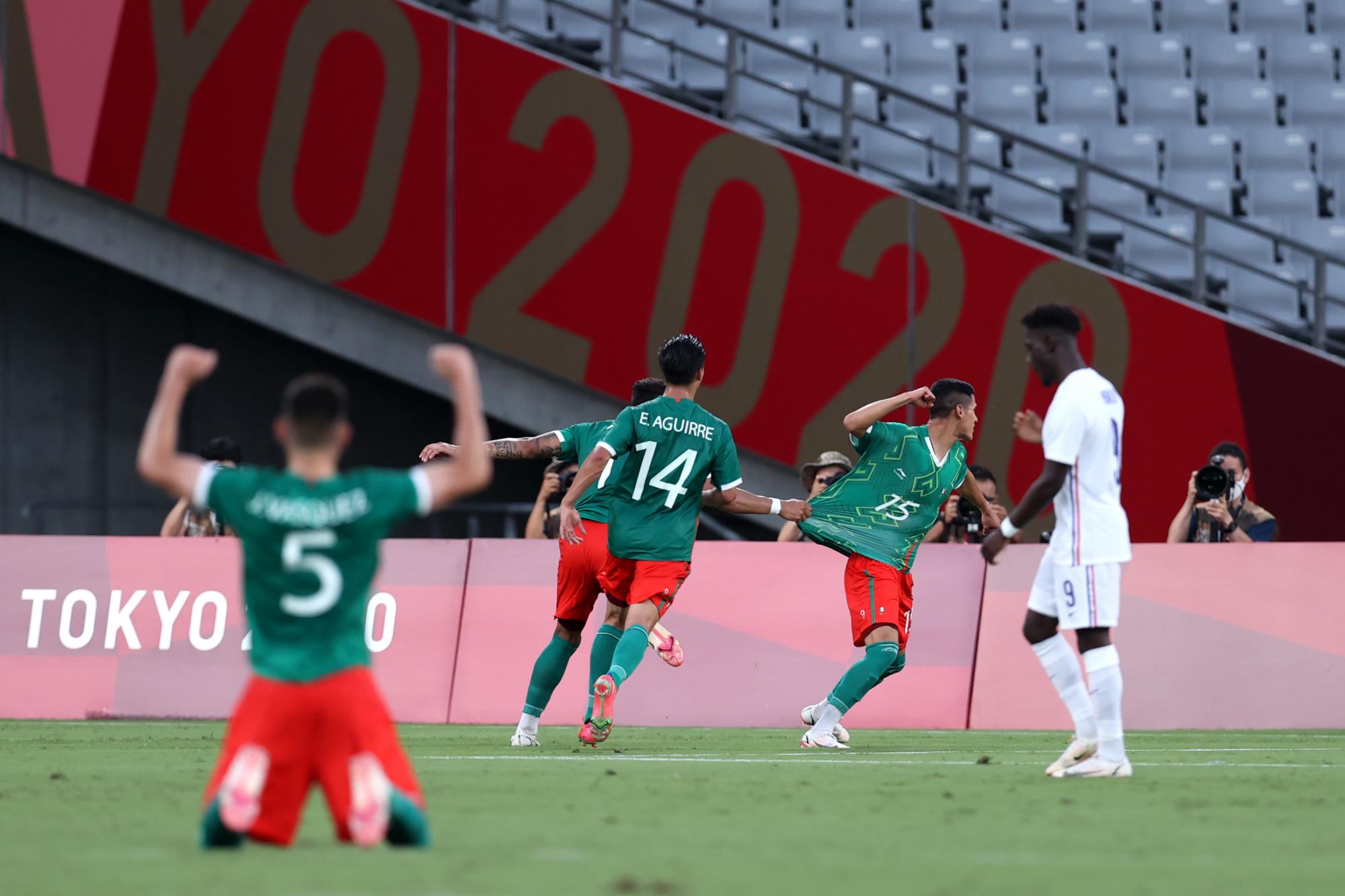 $!México golea 4-1 a Francia y hace soñar en su debut en el futbol olímpico