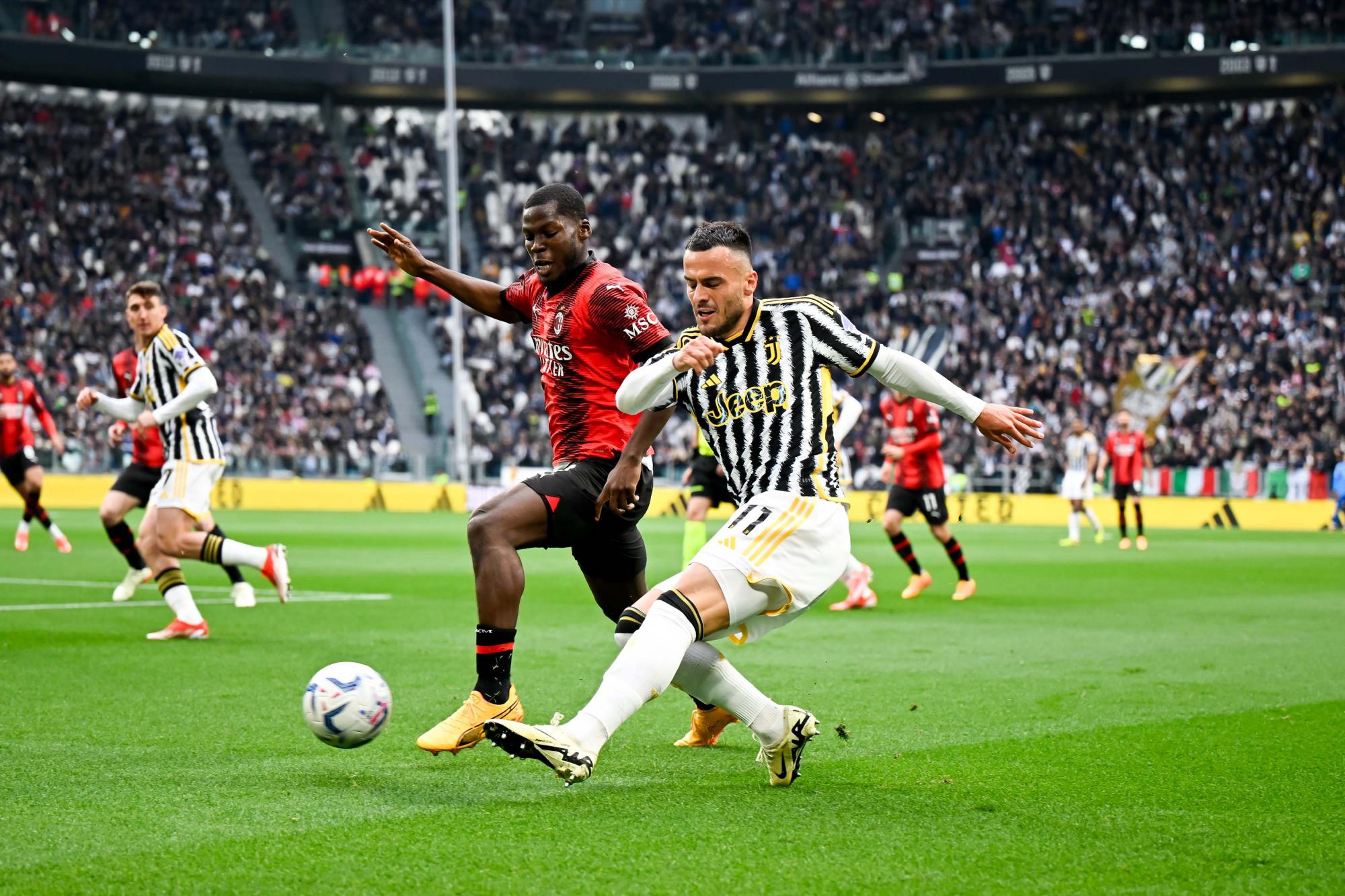$!Juventus y Milán no se hacen daño en la Serie A