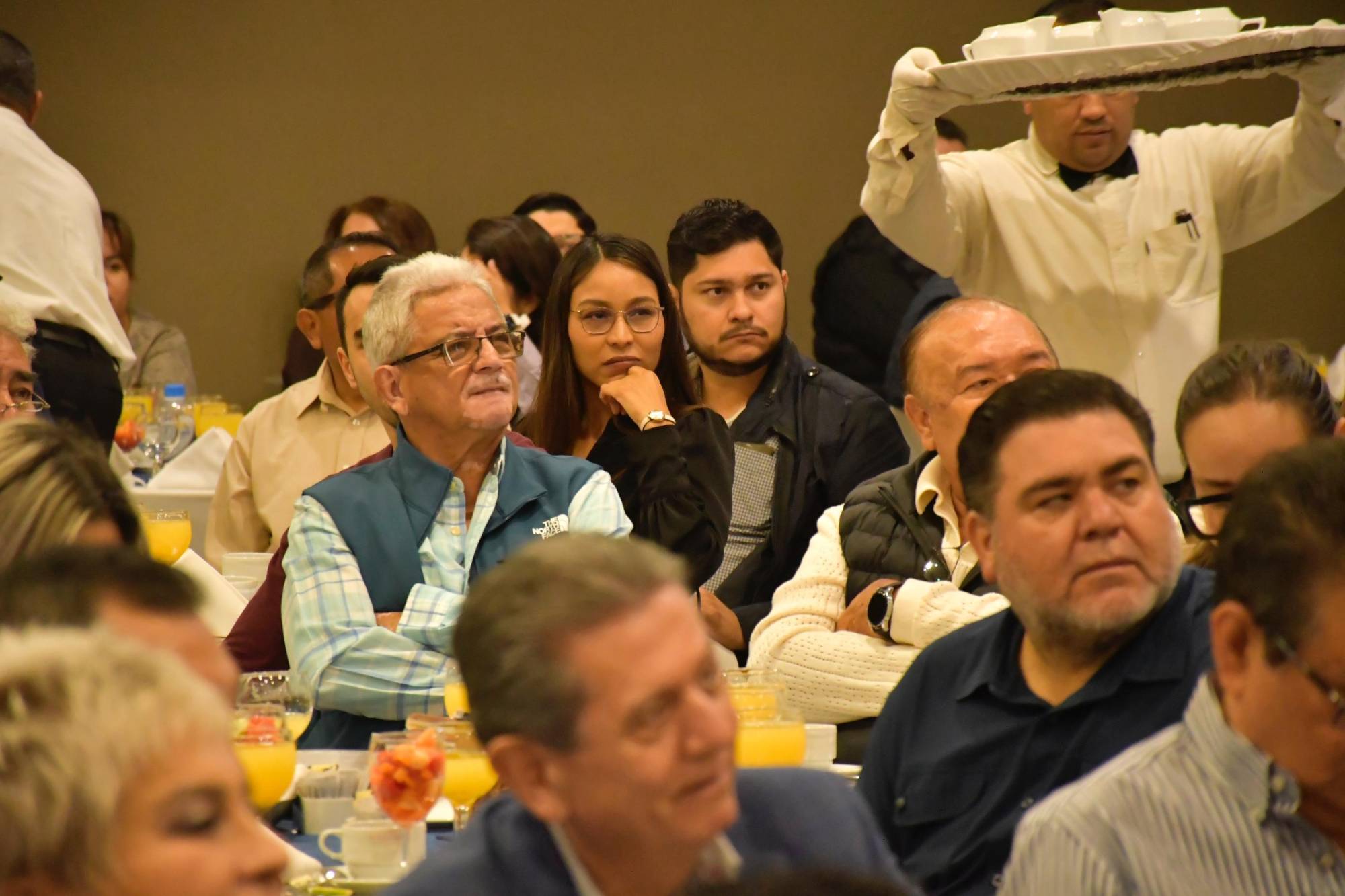 $!En tiempos de crisis hay que colaborar incluso con la competencia: Luis Osuna