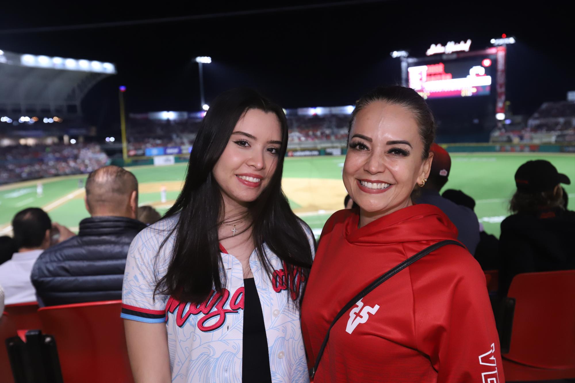 $!Kimberly Figueroa y Verónica Aguilar.