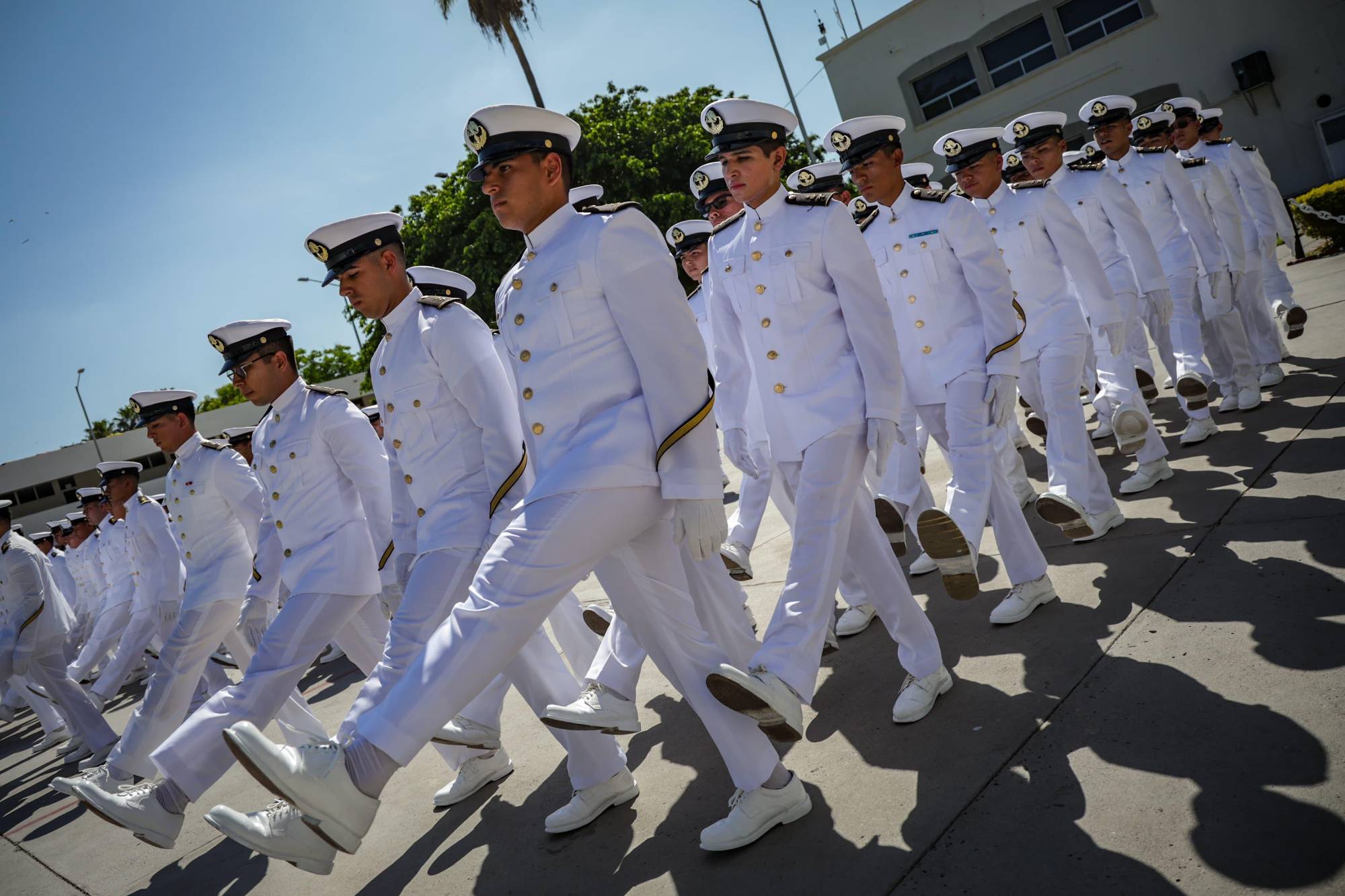 $!Egresan con honores 80 nuevos oficiales de la Escuela Náutica Mercante de Mazatlán