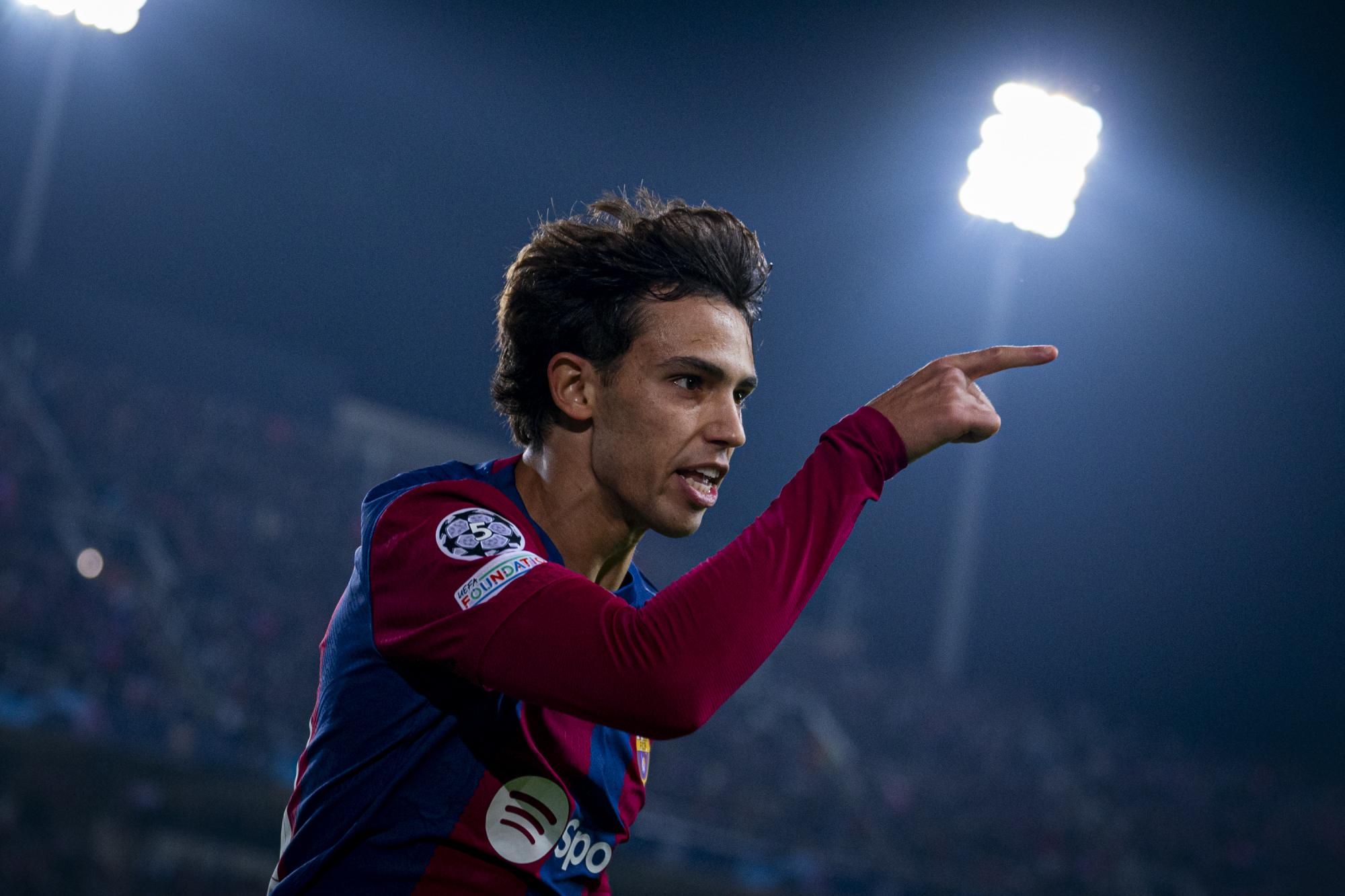 $!Los Joaos sellan el pase a octavos de final del Barcelona