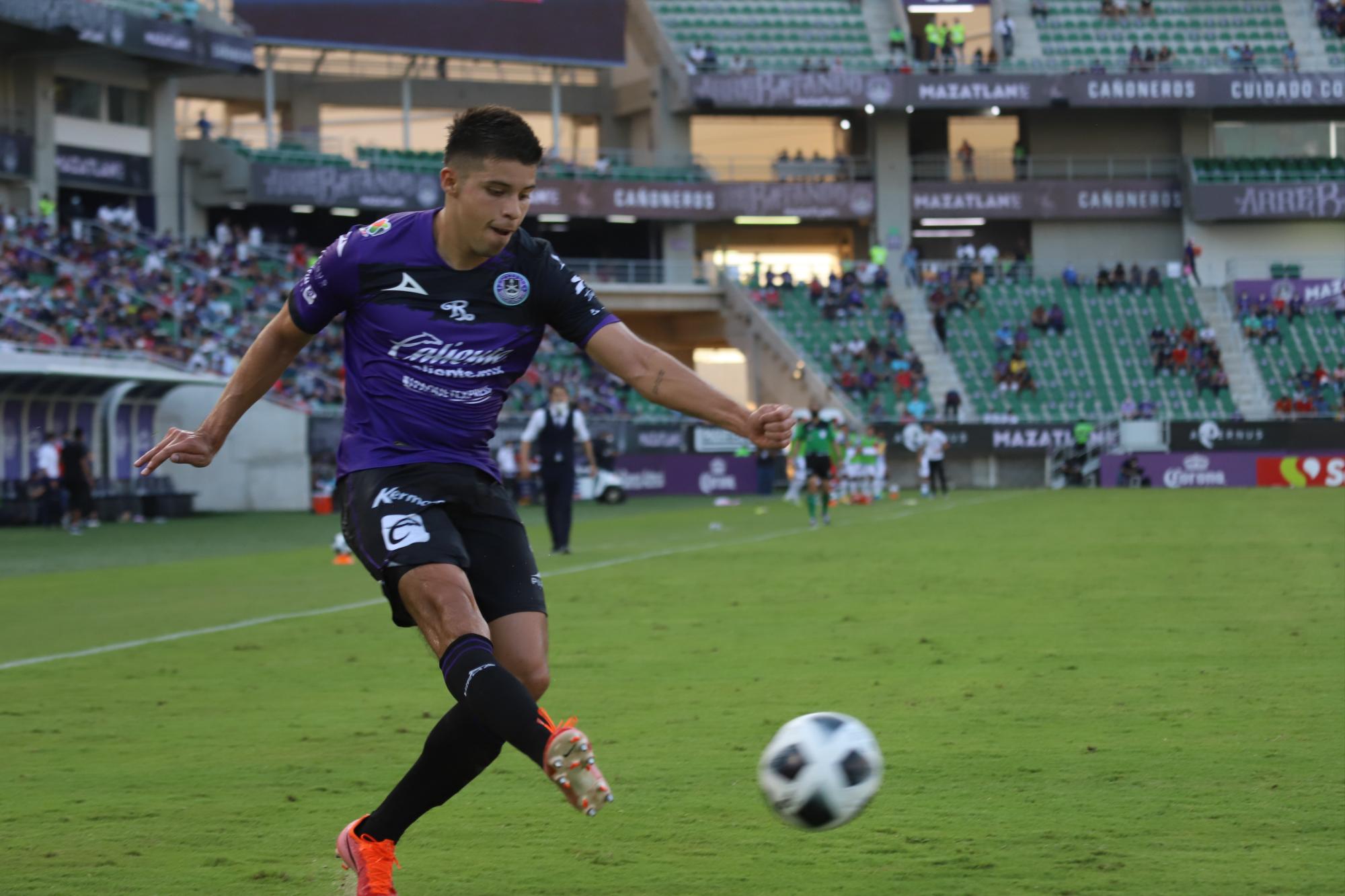 $!Sin presión para enfrentar este viernes a Rayados: Beñat San José