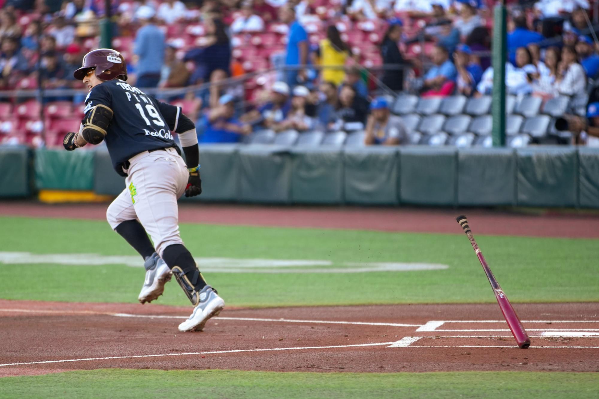 $!Tomateros complica su pase a los playoffs de la Temporada 2022-2023