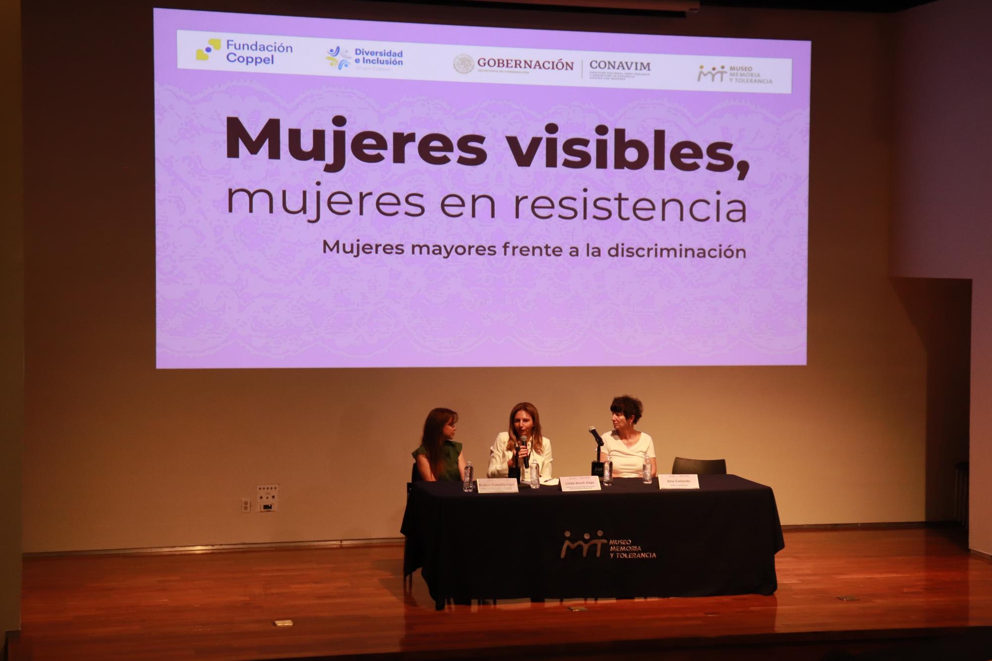 $!Rocío Abud, de Fundación Coppel y Responsabilidad Social, y Linda Atach, del Museo Memoria y Tolerancia, participan en la inauguración.