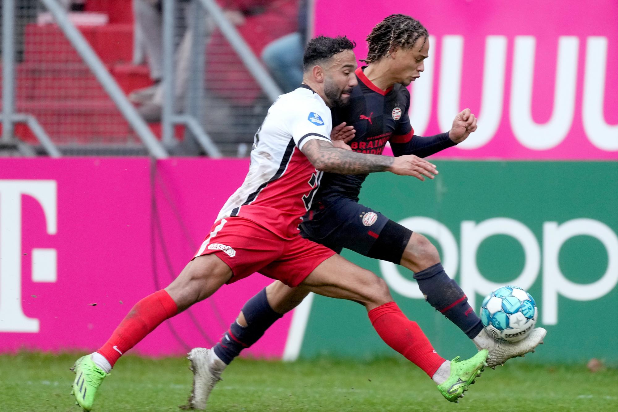 $!Érick Gutiérrez tiene minutos en empate del PSV