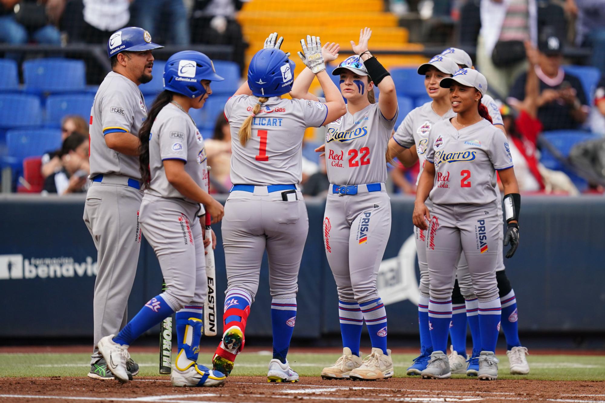 $!Charros de Jalisco gana título histórico de softbol femenil ante Sultanes