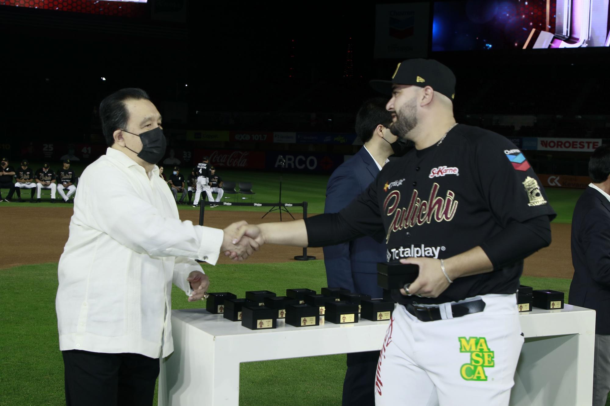 $!Tomateros de Culiacán reciben sus anillos de campeones de la Liga Mexicana del Pacífico