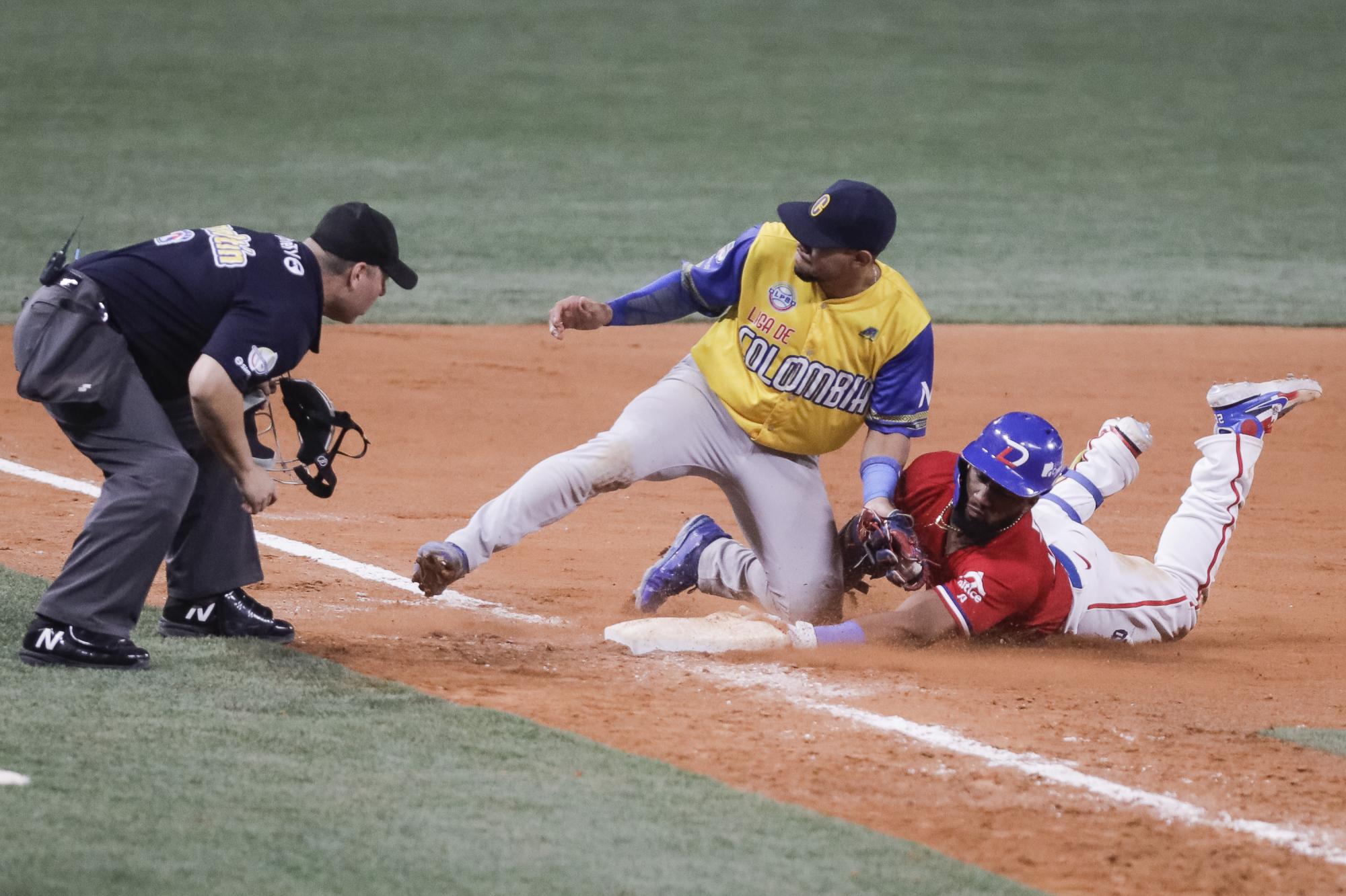 $!Eduard López luce para guiar a Colombia al triunfo sobre Dominicana en la Serie del Caribe