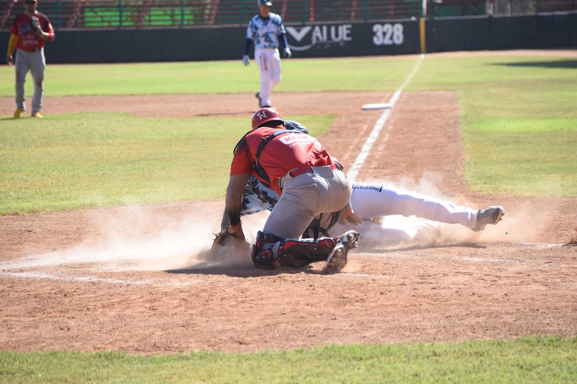 $!Keven Lamas conduce a Algodoneros de Guasave a la victoria en duelo de preparación