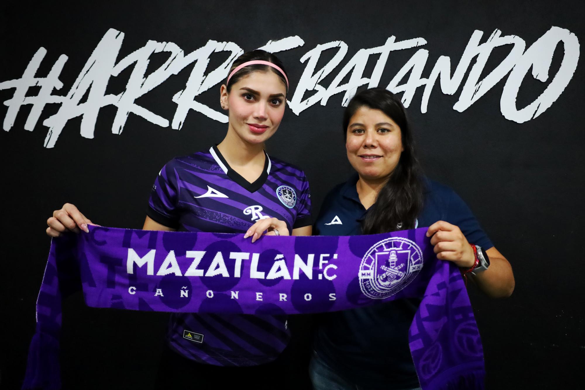 $!Alejandra Escobedo volverá a ponerse la playera del Mazatlán Femenil