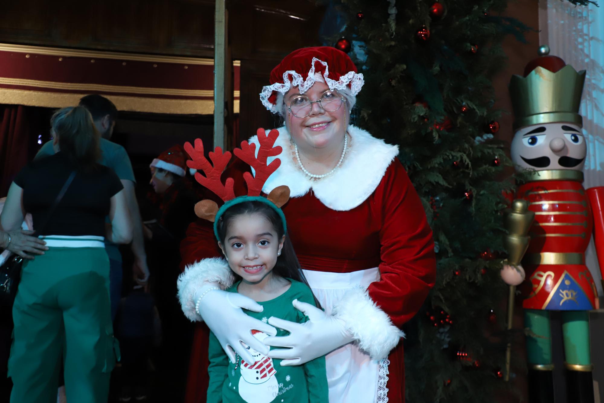 $!Maité Beltrán con la Señora Clos.