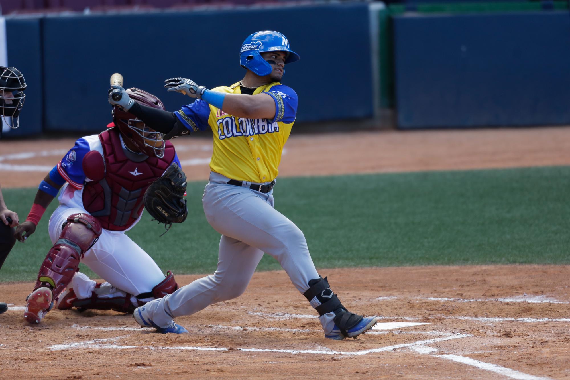 $!Colombia inicia defensa de la corona apaleando a Puerto Rico en Serie del Caribe