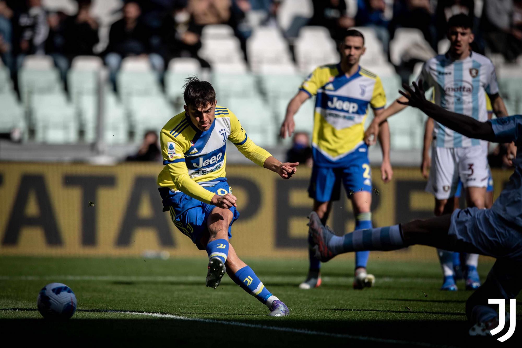 $!Dybala y Vlahovic dan el triunfo a la Juventus ante el Salernitana