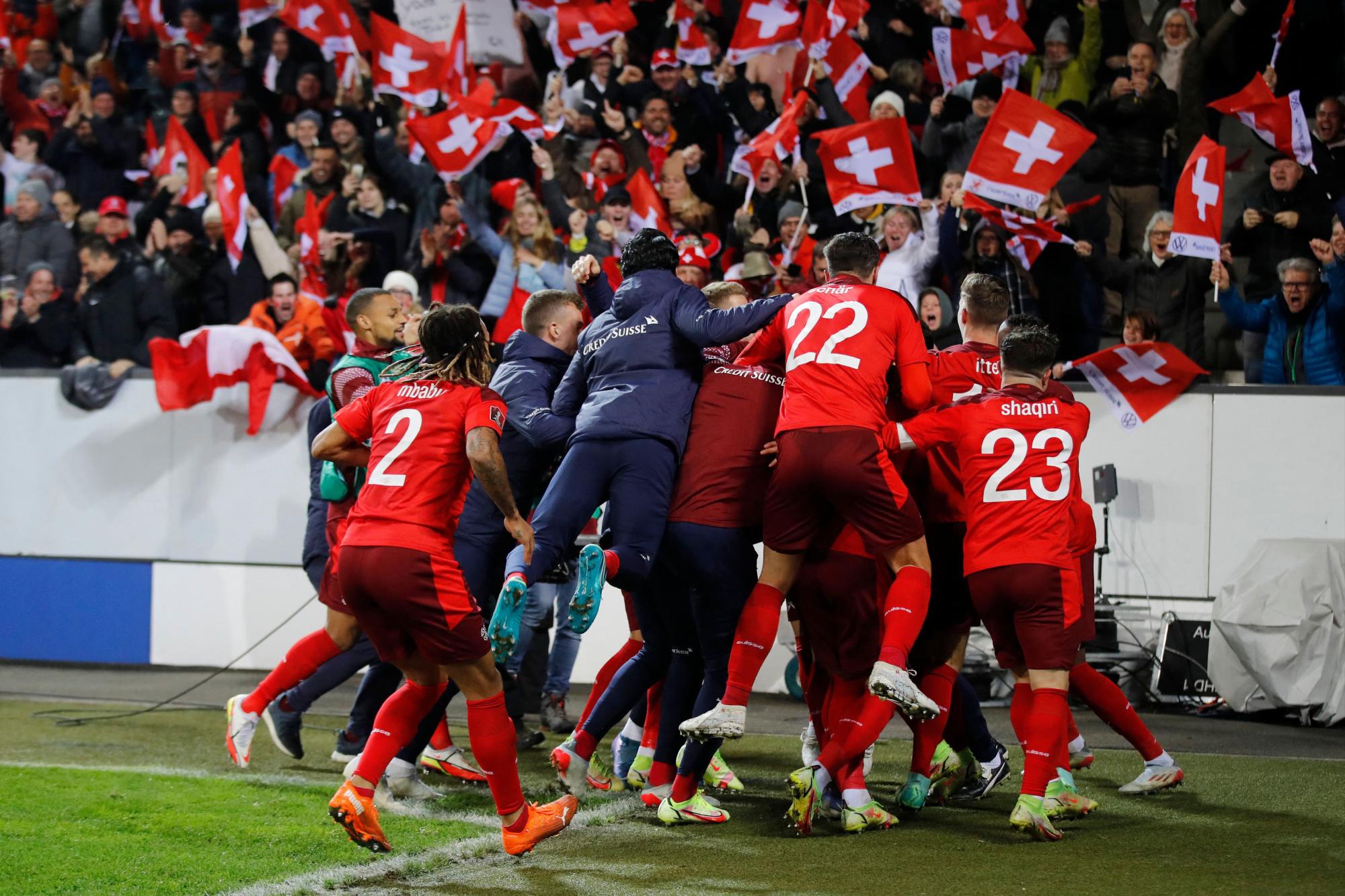 $!Inglaterra y Suiza, al Mundial de Qatar 2022; Italia al repechaje
